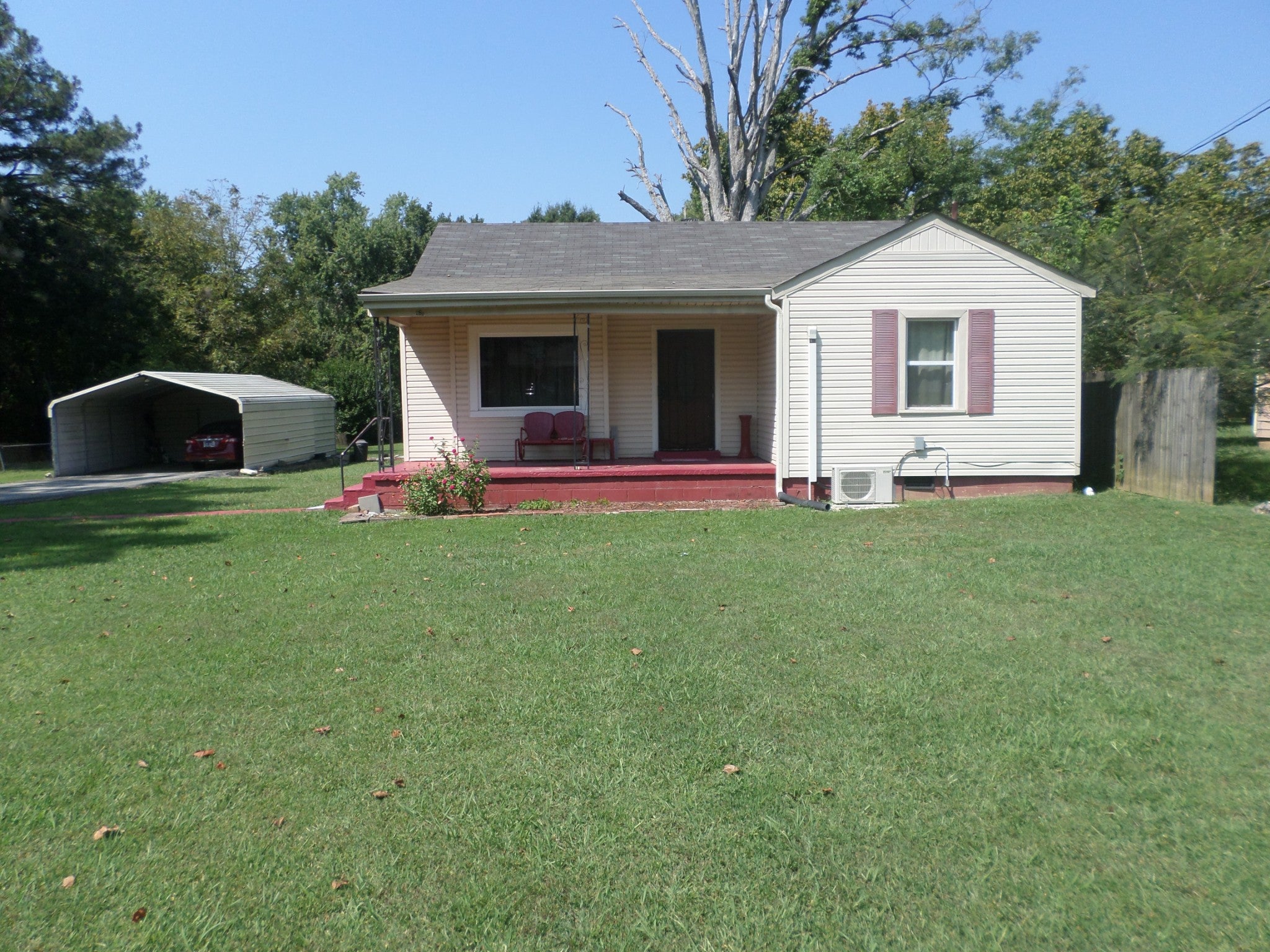 286 Hillcrest Circle Dr