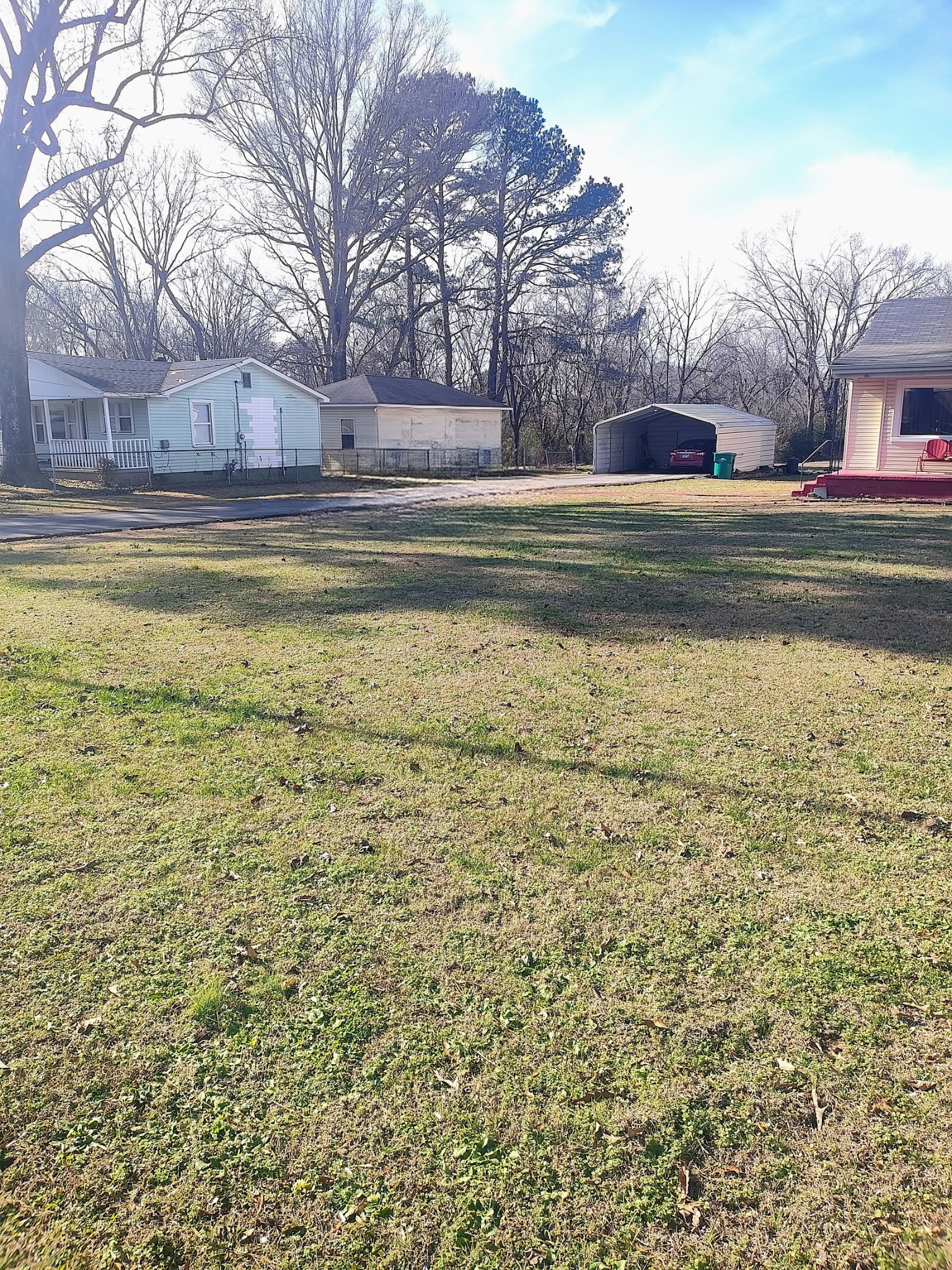 286 Hillcrest Circle Dr