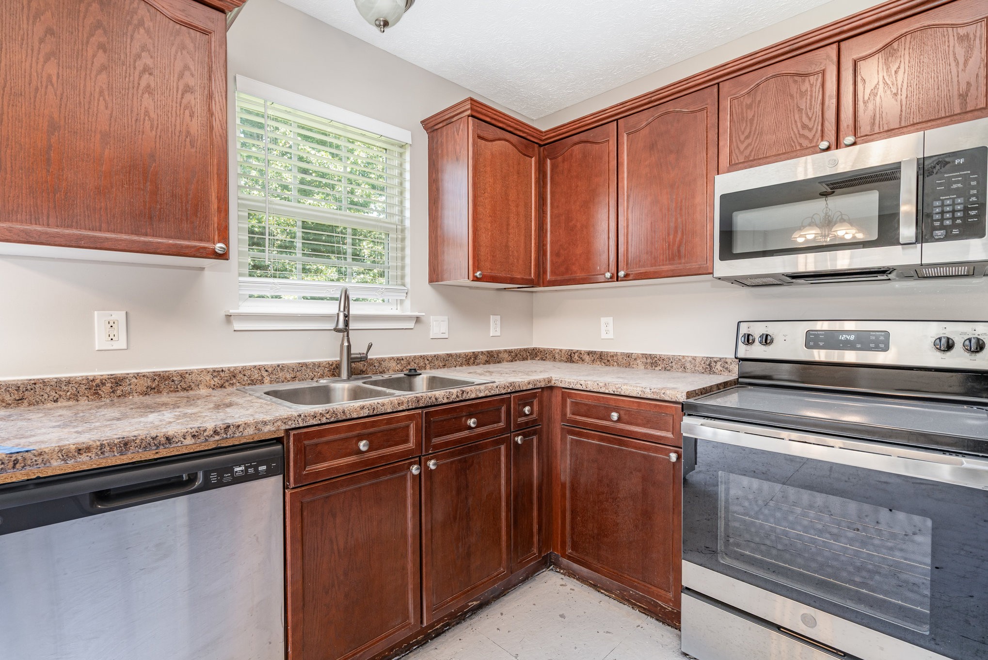 103 Chapel Brook Way