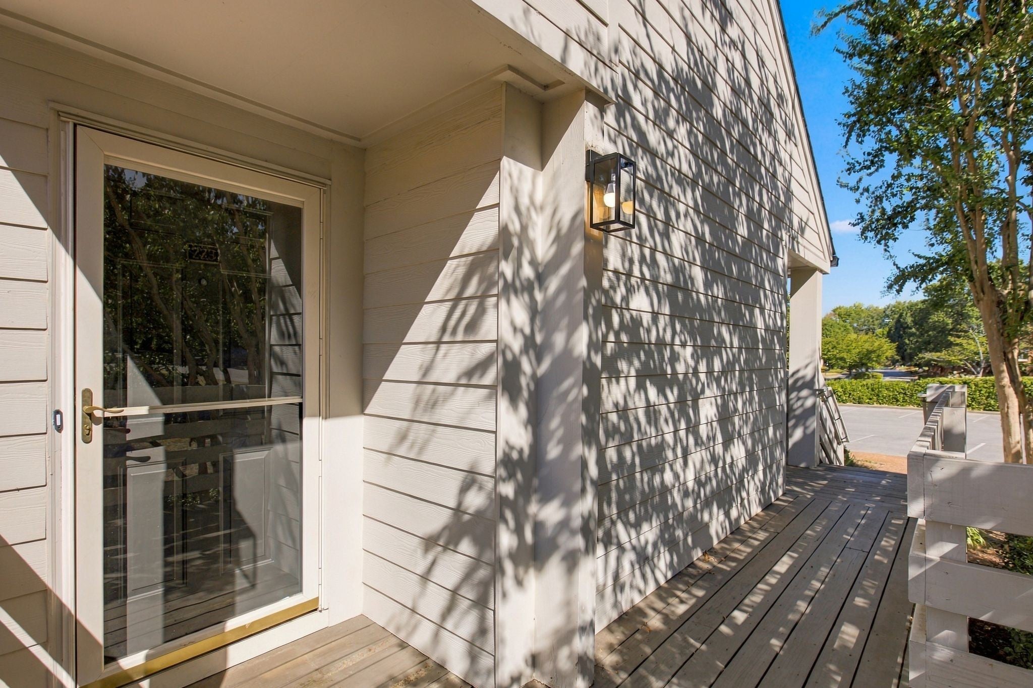 223 Boxmere Pl