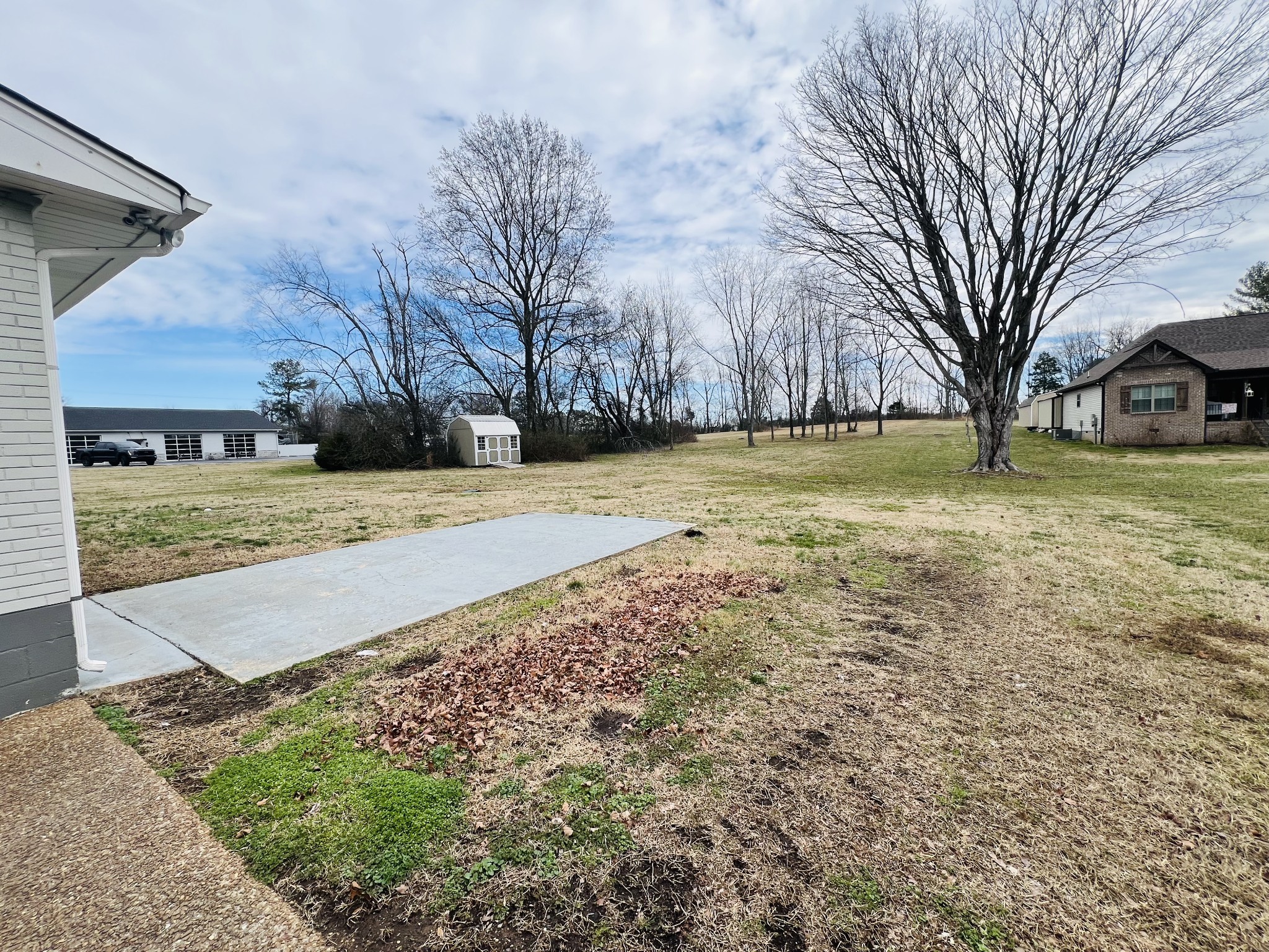170 Old Highway 31 W