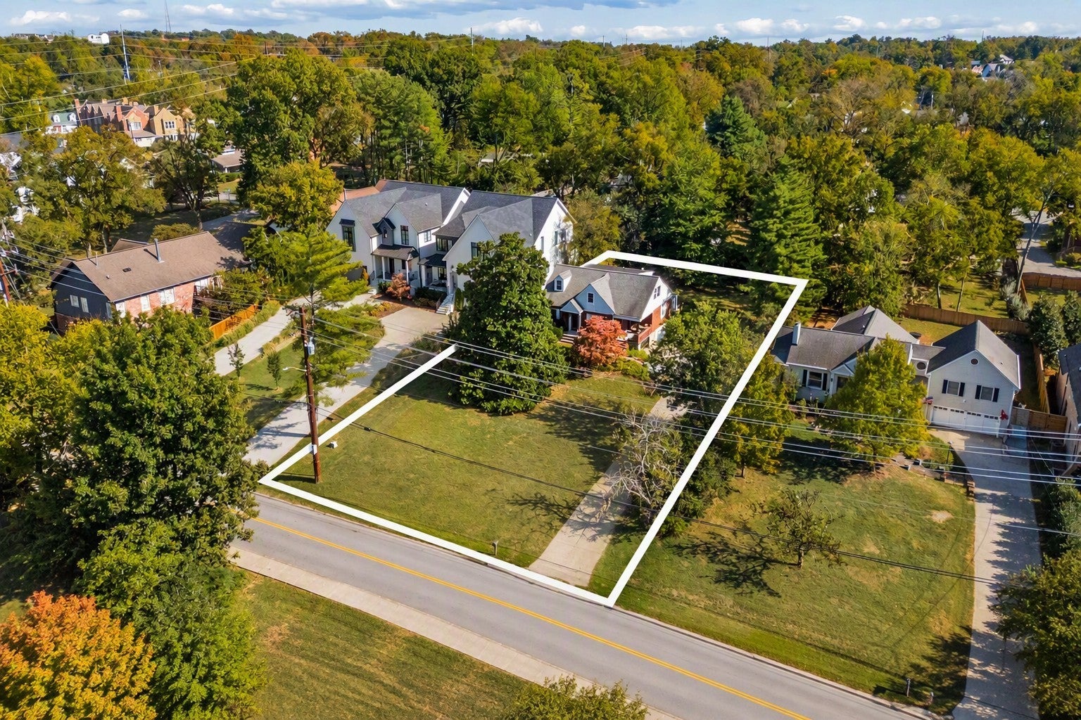 2905 Compton Rd - home for sale