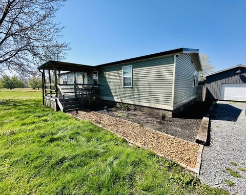 59 Harbin Rd Fayetteville TN 37334