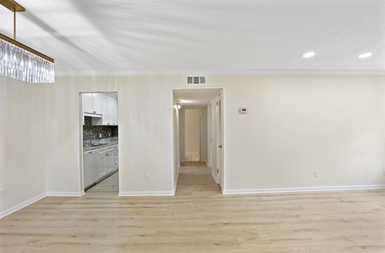 523 Harding Pl 12