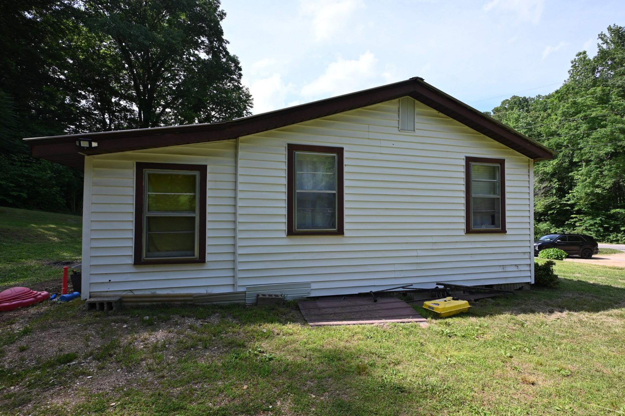 9097 Denton Rd