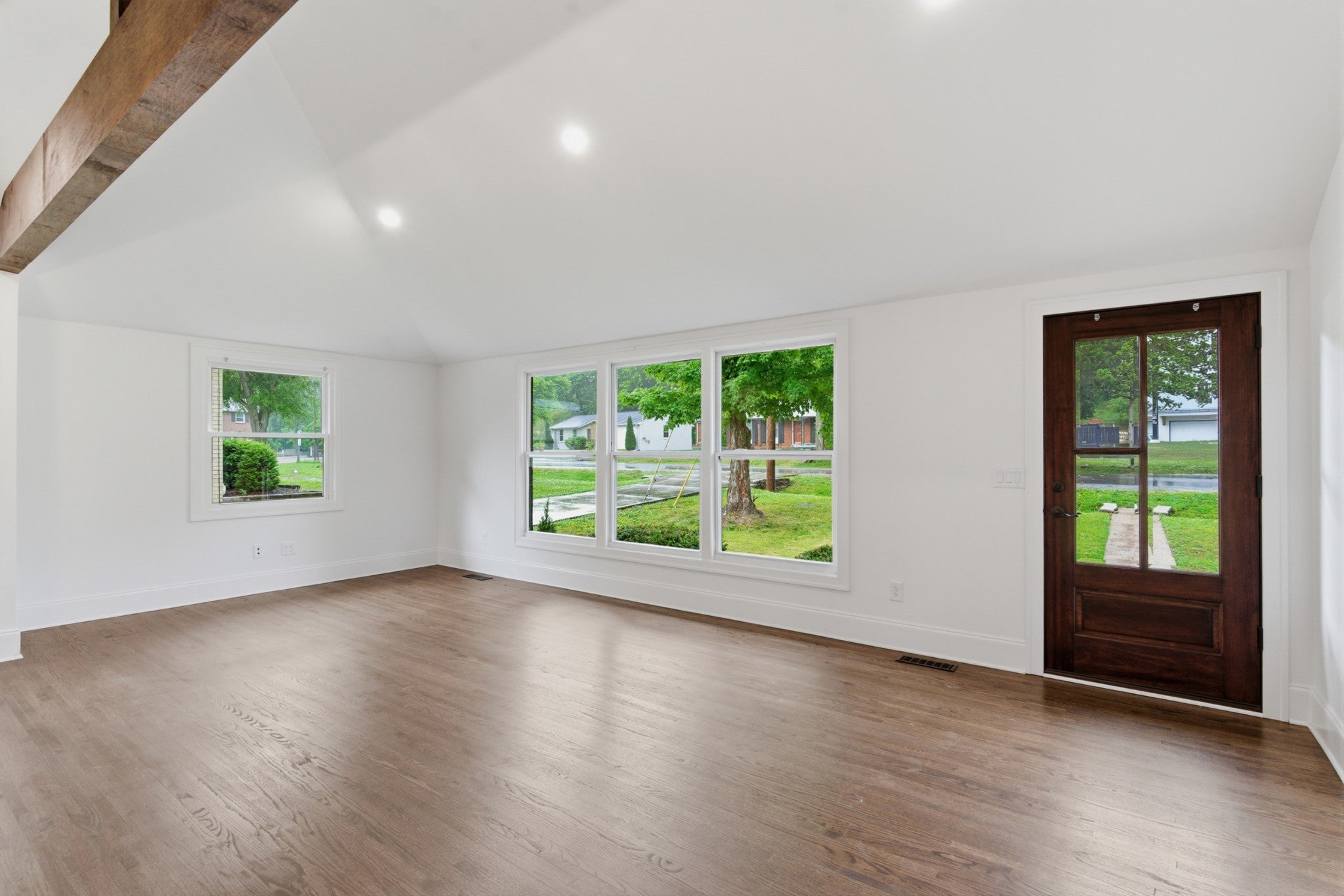 201 Overcrest Ct, Nashville TN 37211 3-bed home, photo 5 of 46