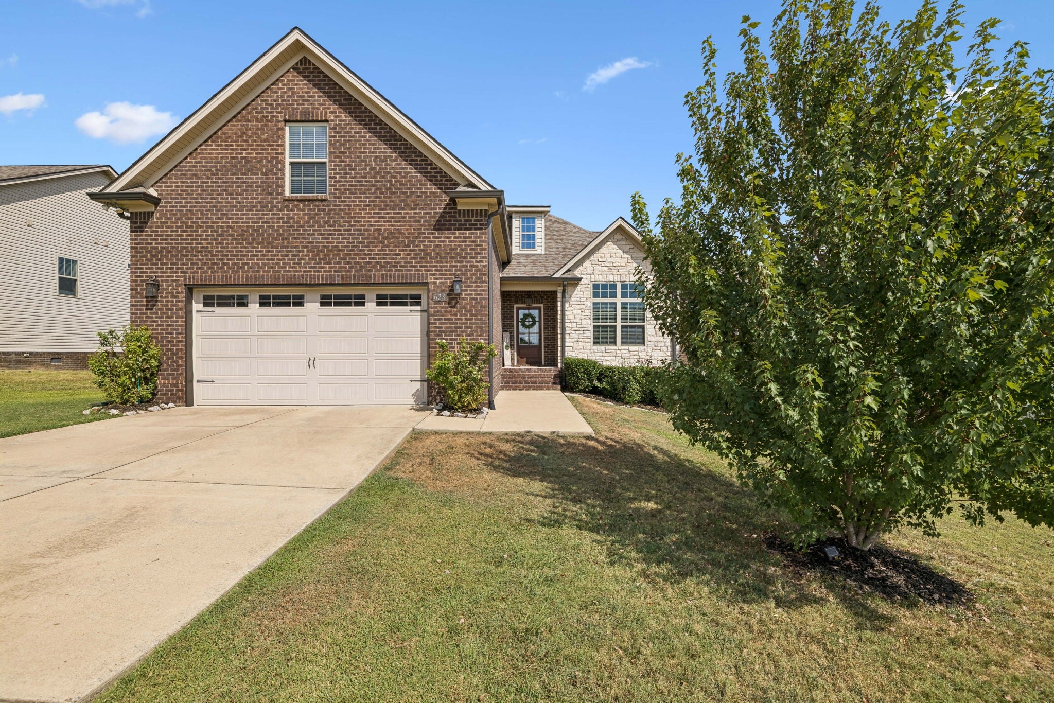 628 Josef Cir