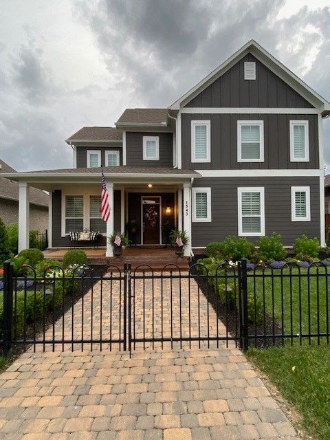 1543 Drakes Creek Rd Hendersonville TN 37075