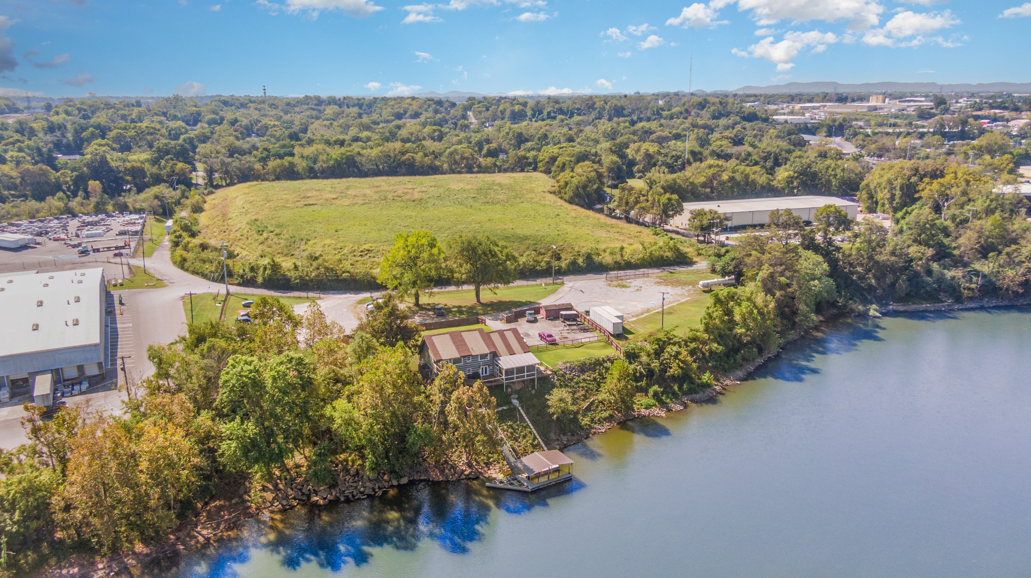 1732 River Hills Dr