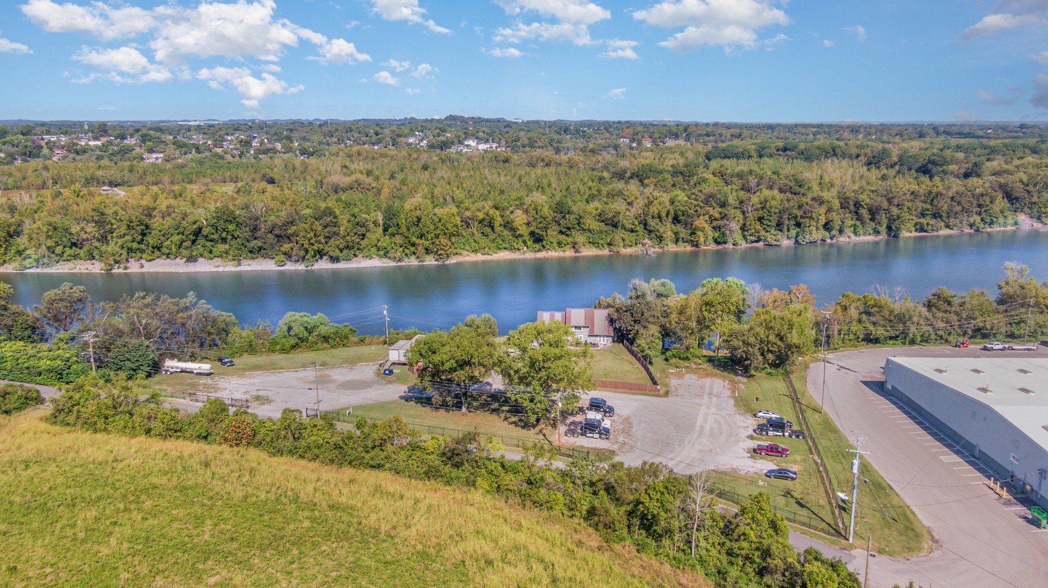 1732 River Hills Dr