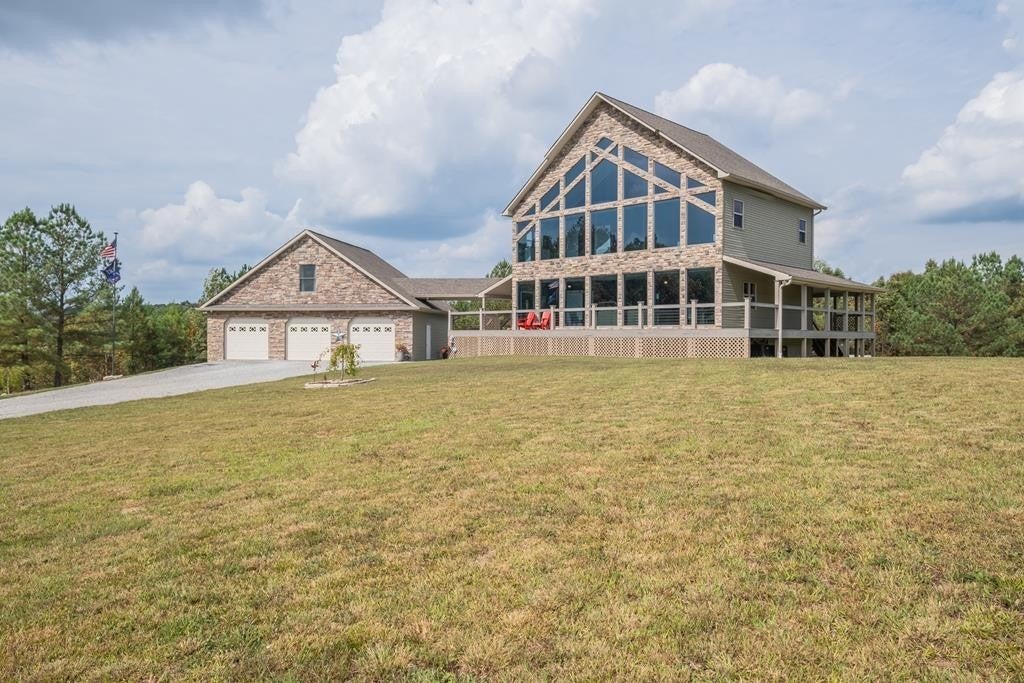4700 Honey Creek Loop Rd
