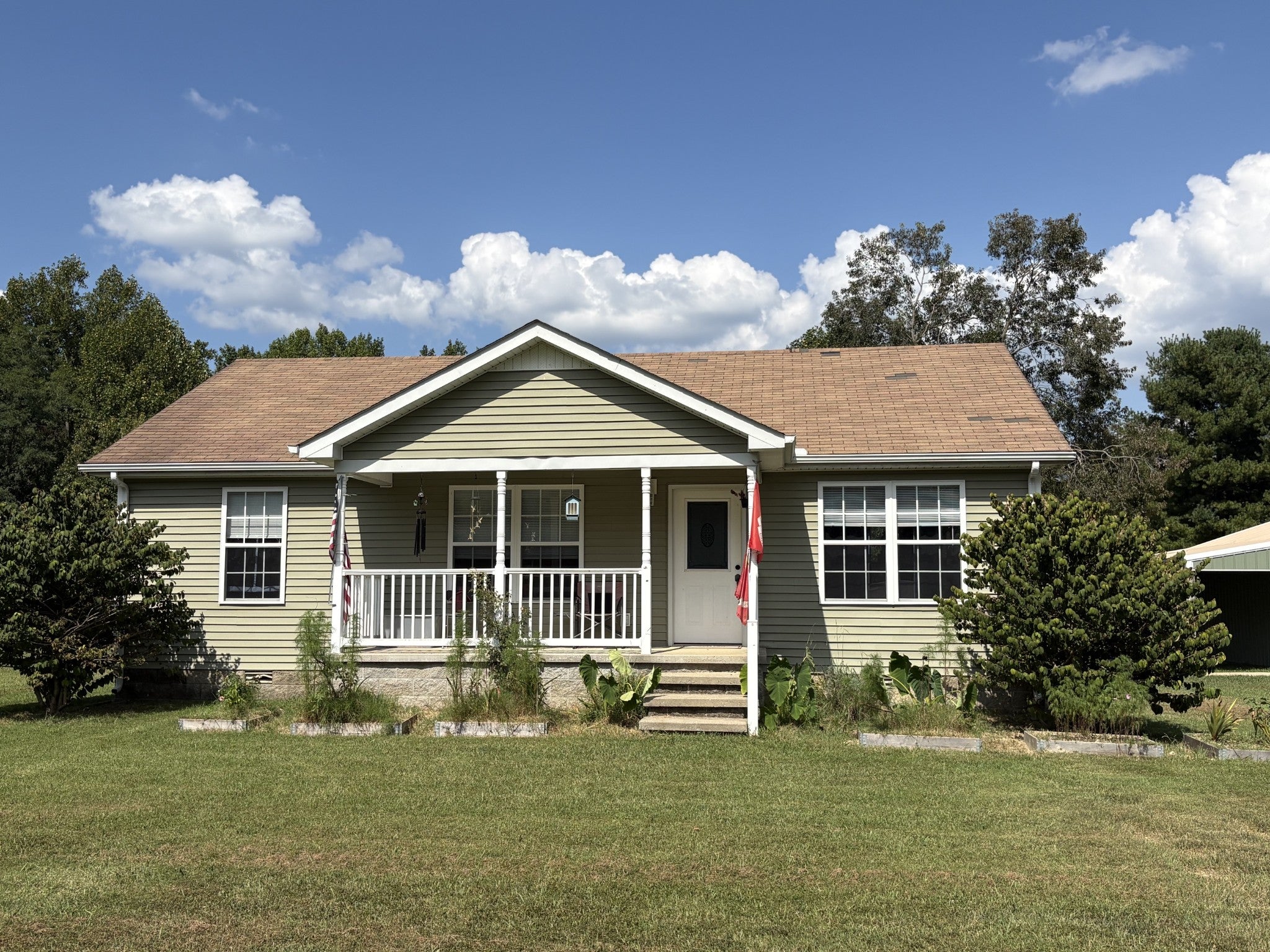 167 Robinson Ln