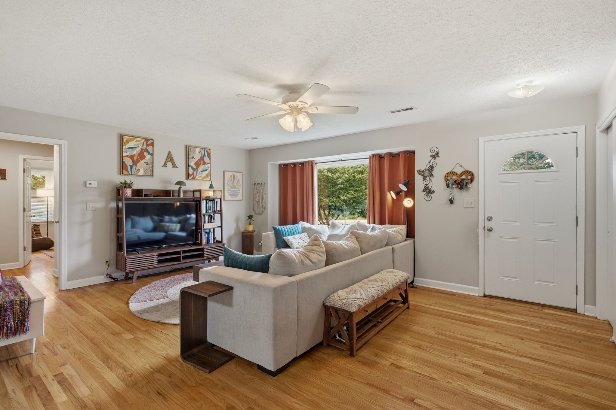 1514 5th Ave W