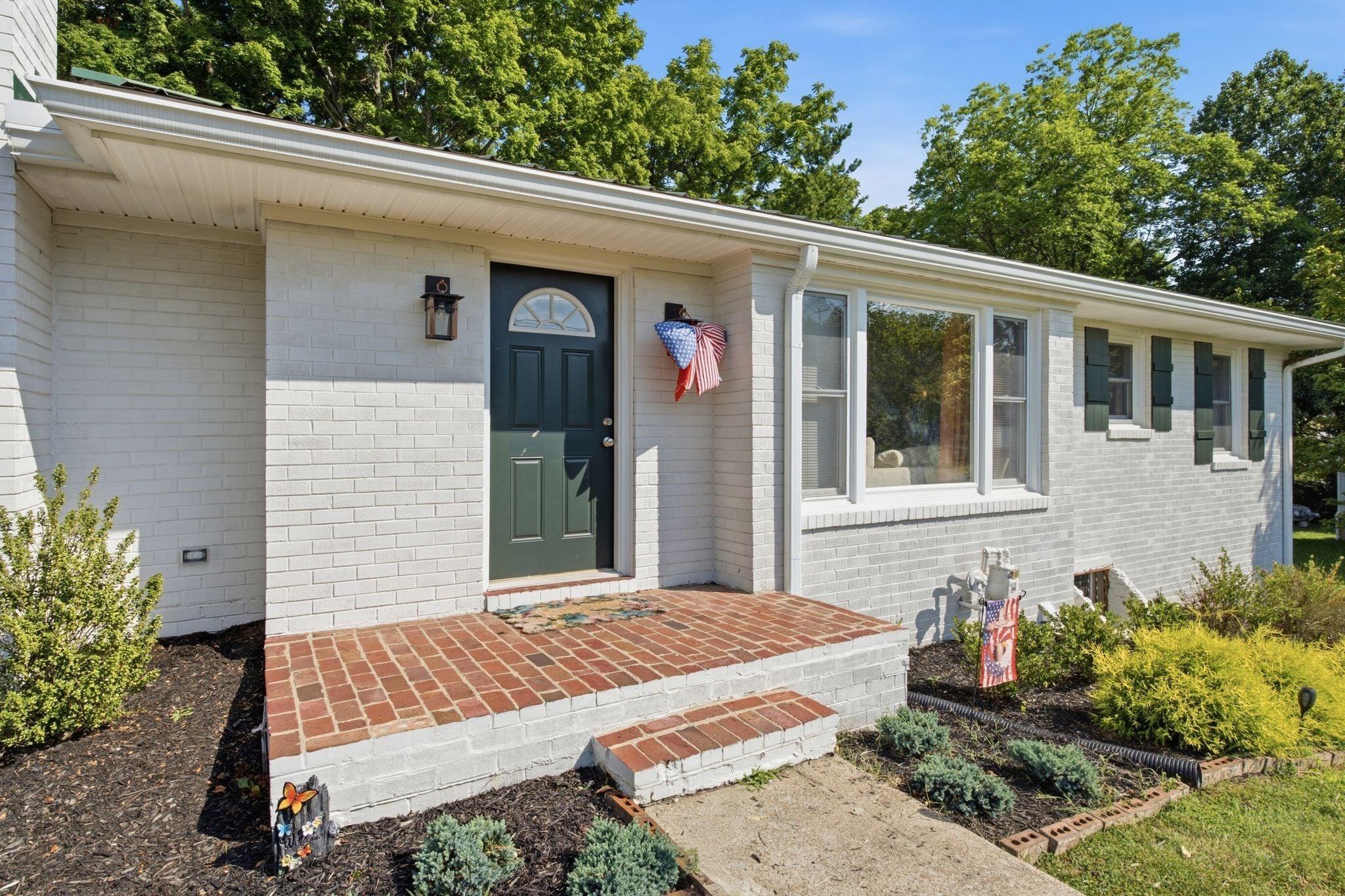 1514 5th Ave W