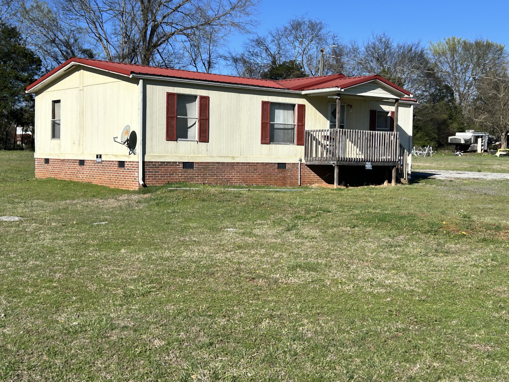 1409 Dean Rd