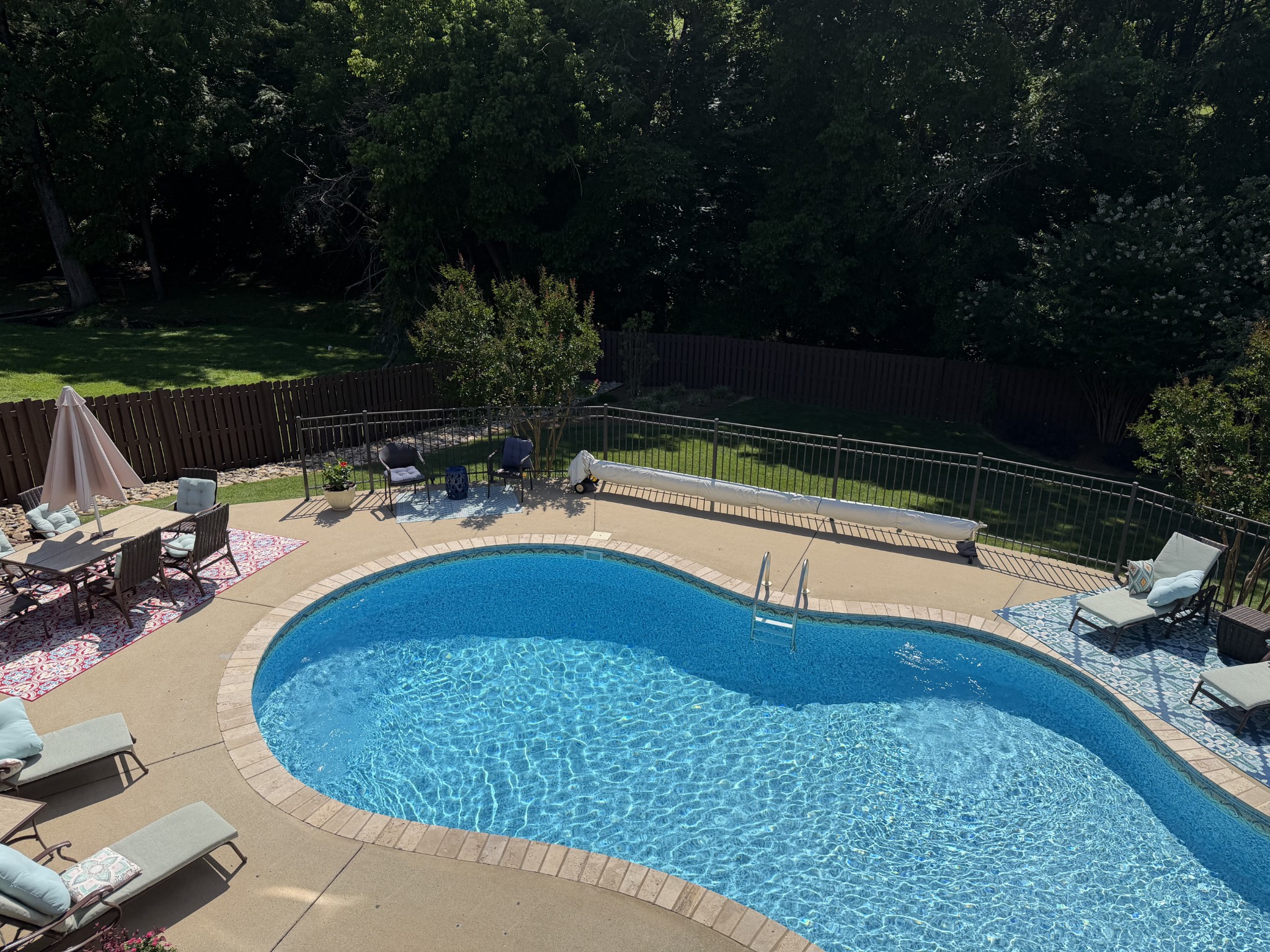 822 Overhills Dr