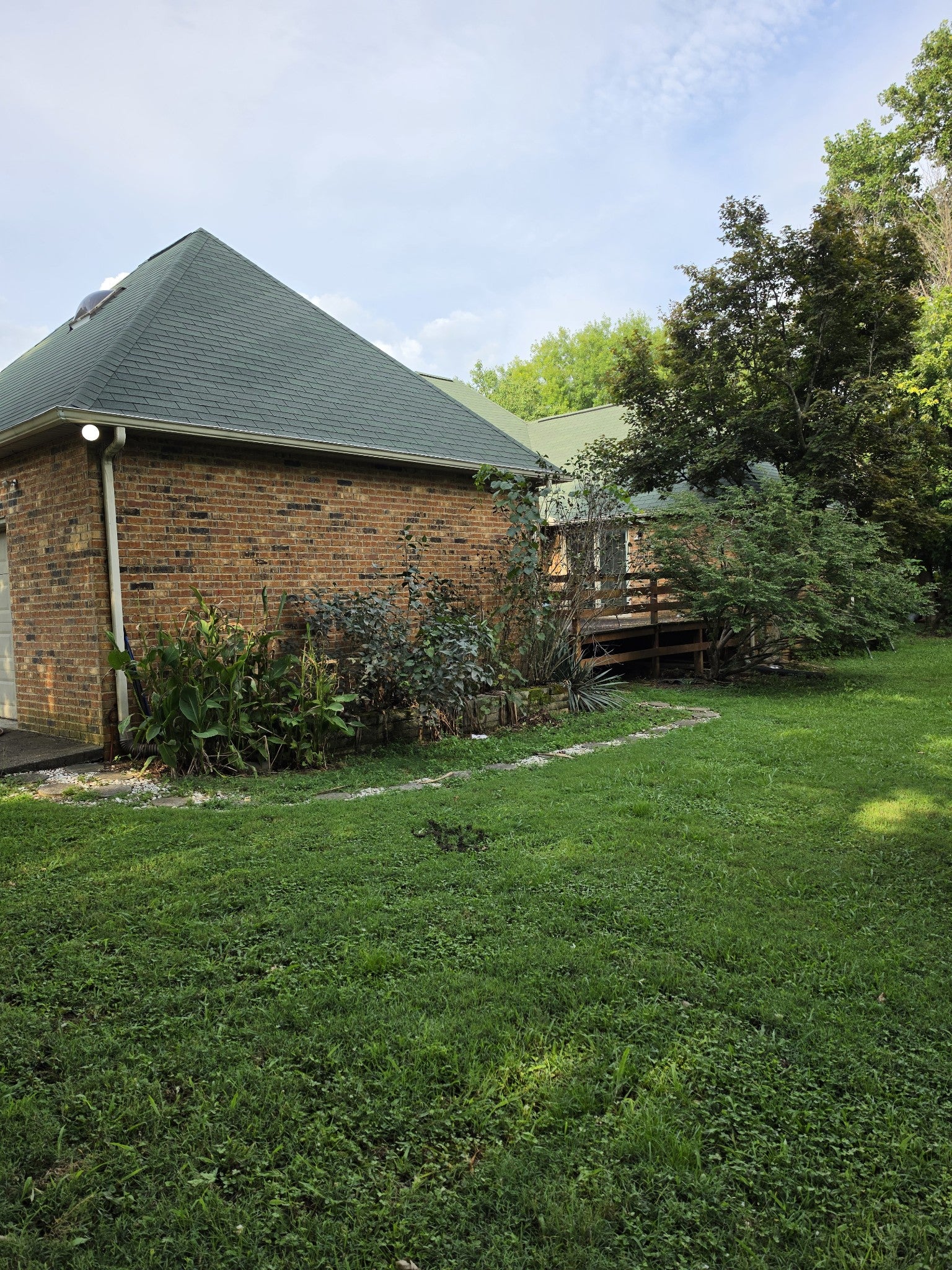 8432 Stewarts Bend Dr