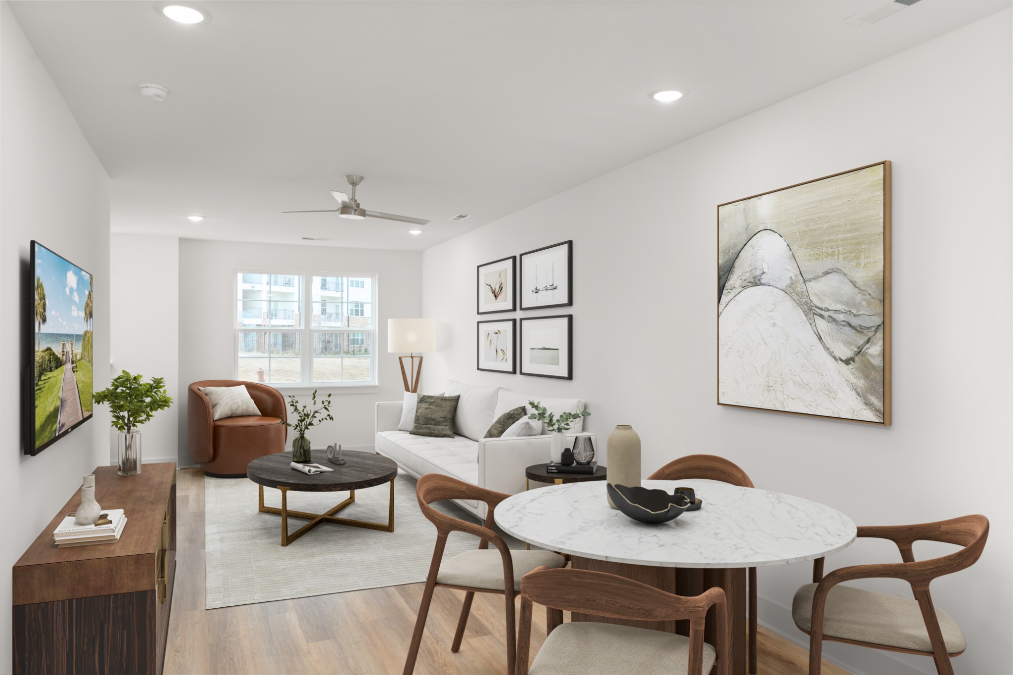 700 N DuPont Ave 111