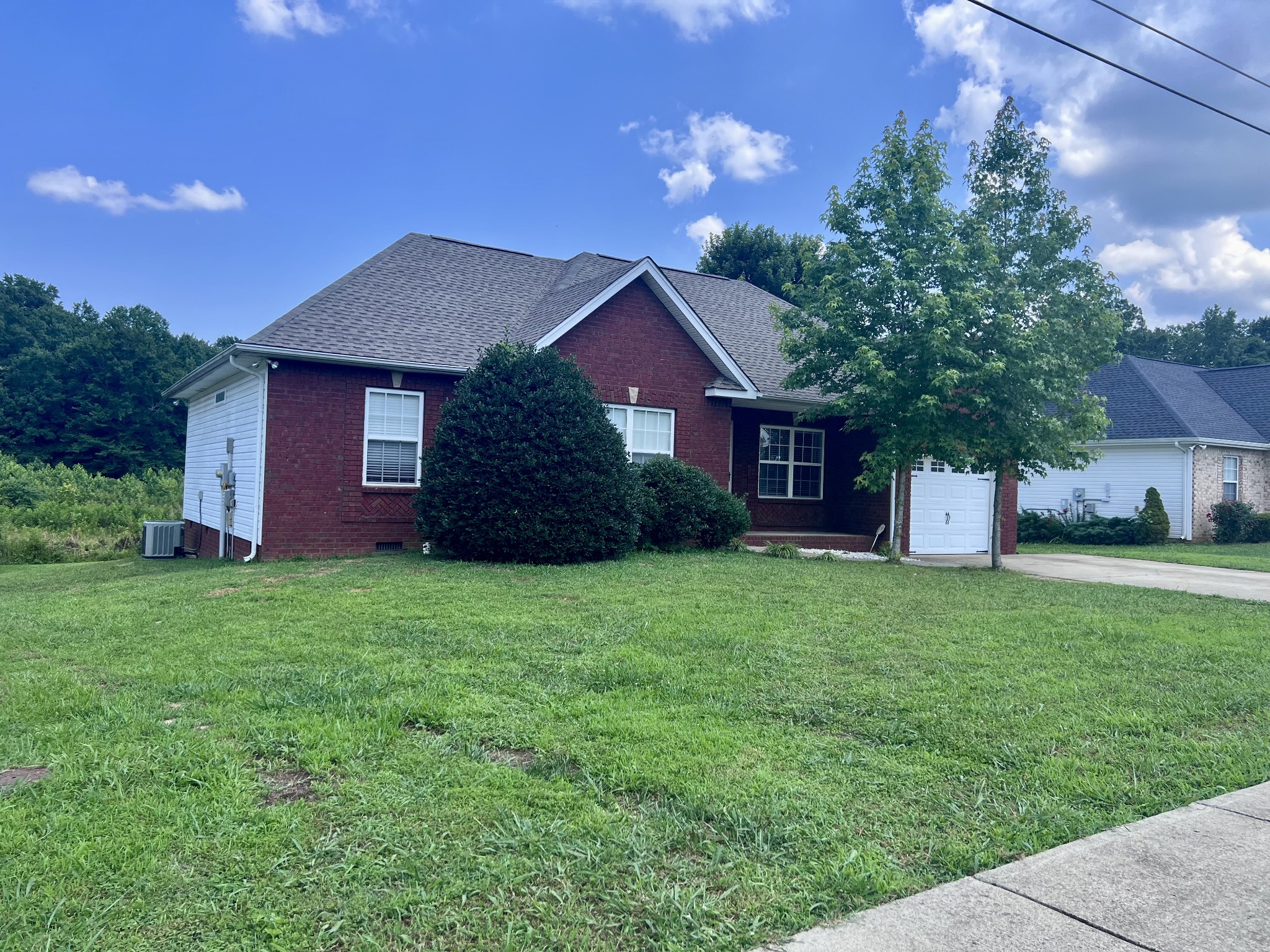 523 Polo Ln