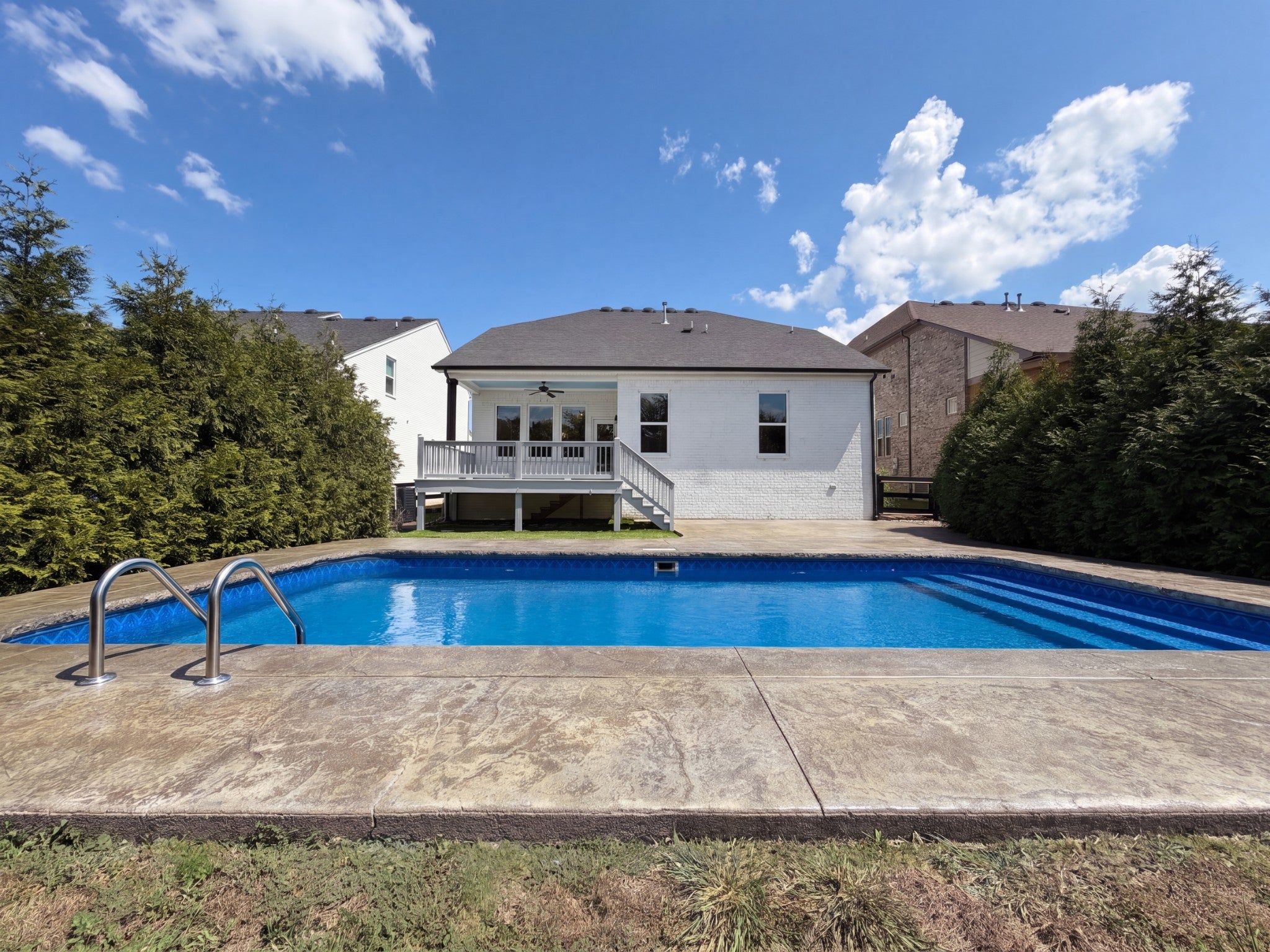 1113 McClellan Ln