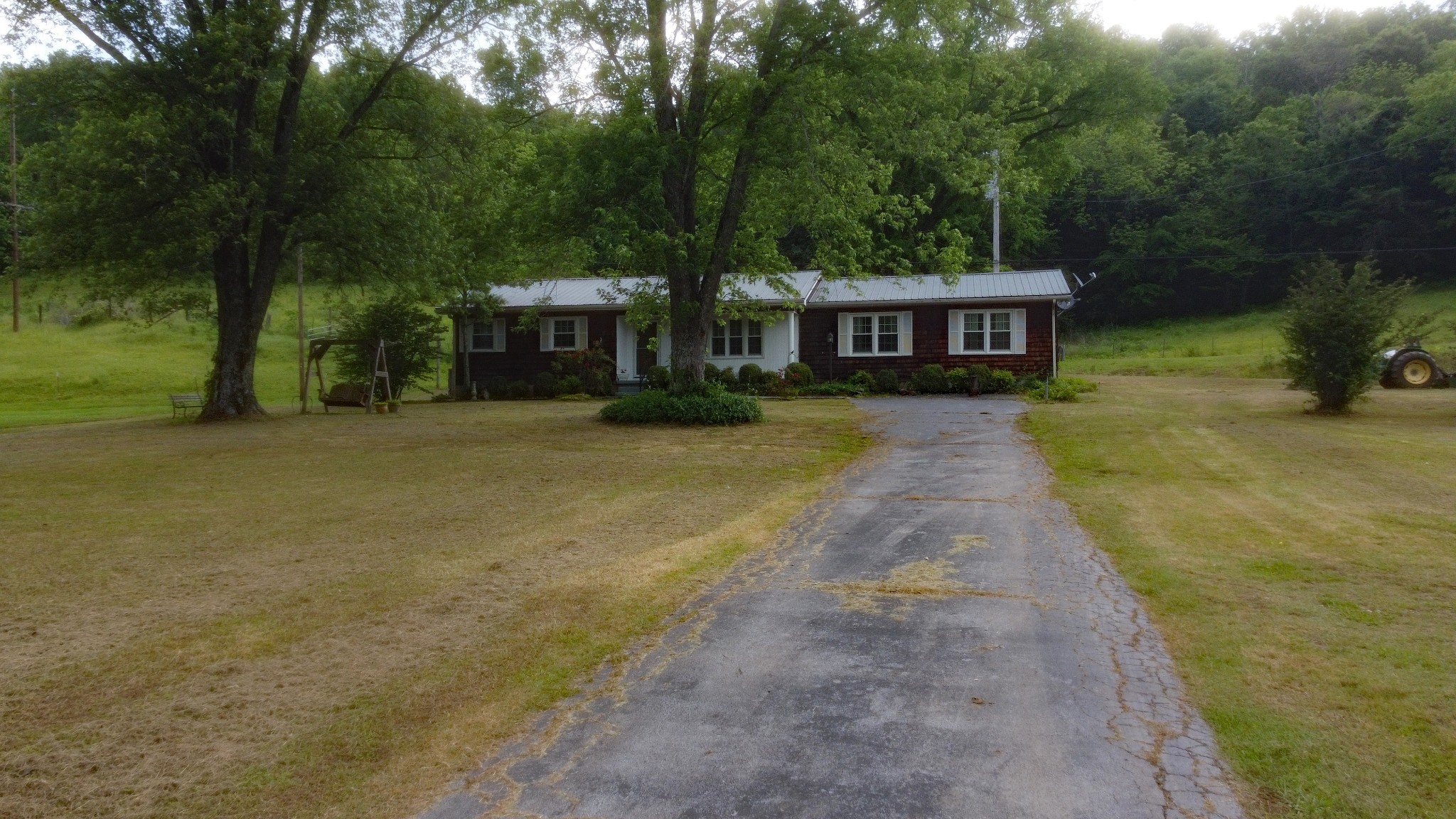 9073 Sherwood Rd