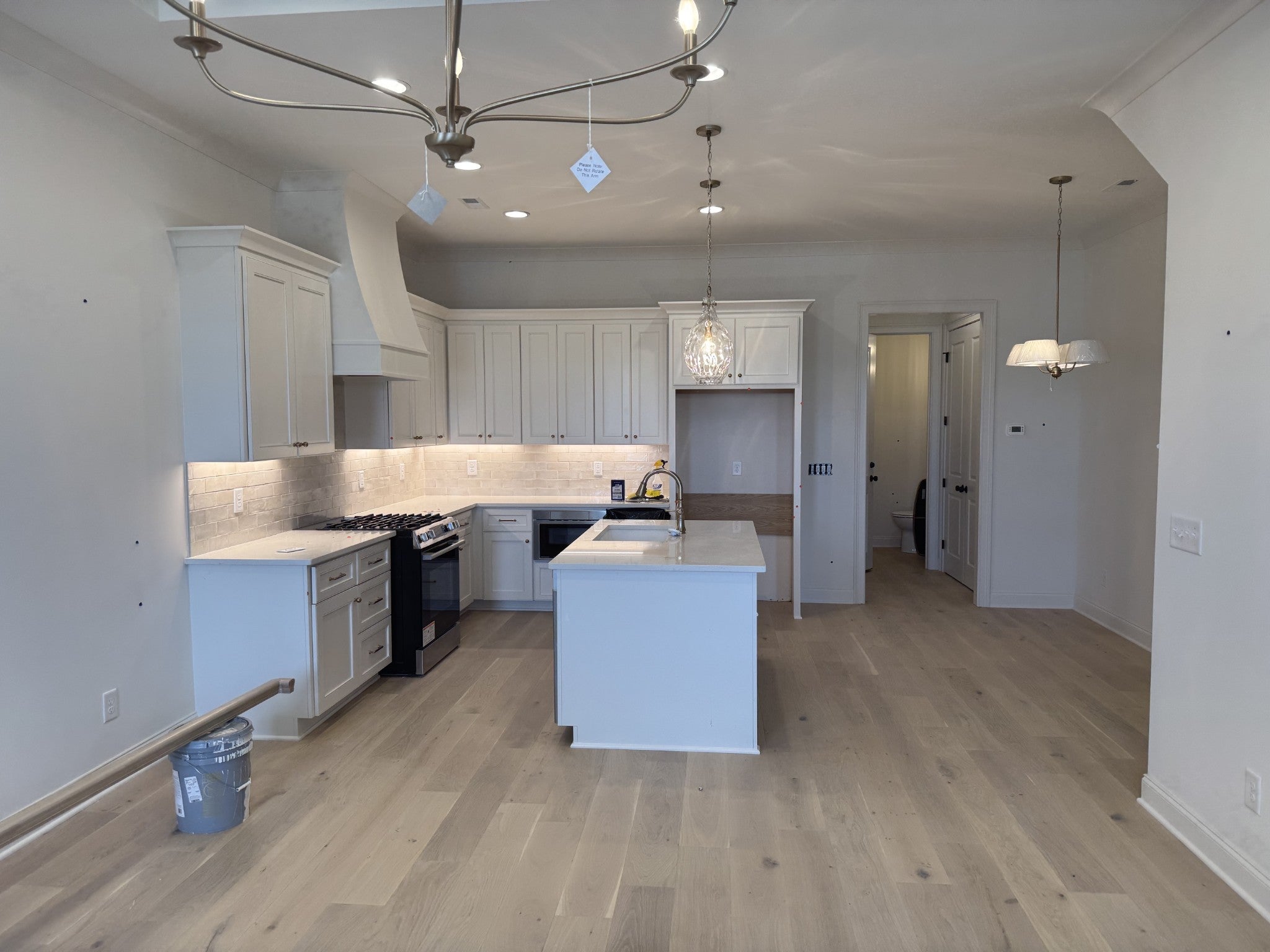 3008 Evergreen Hill Dr