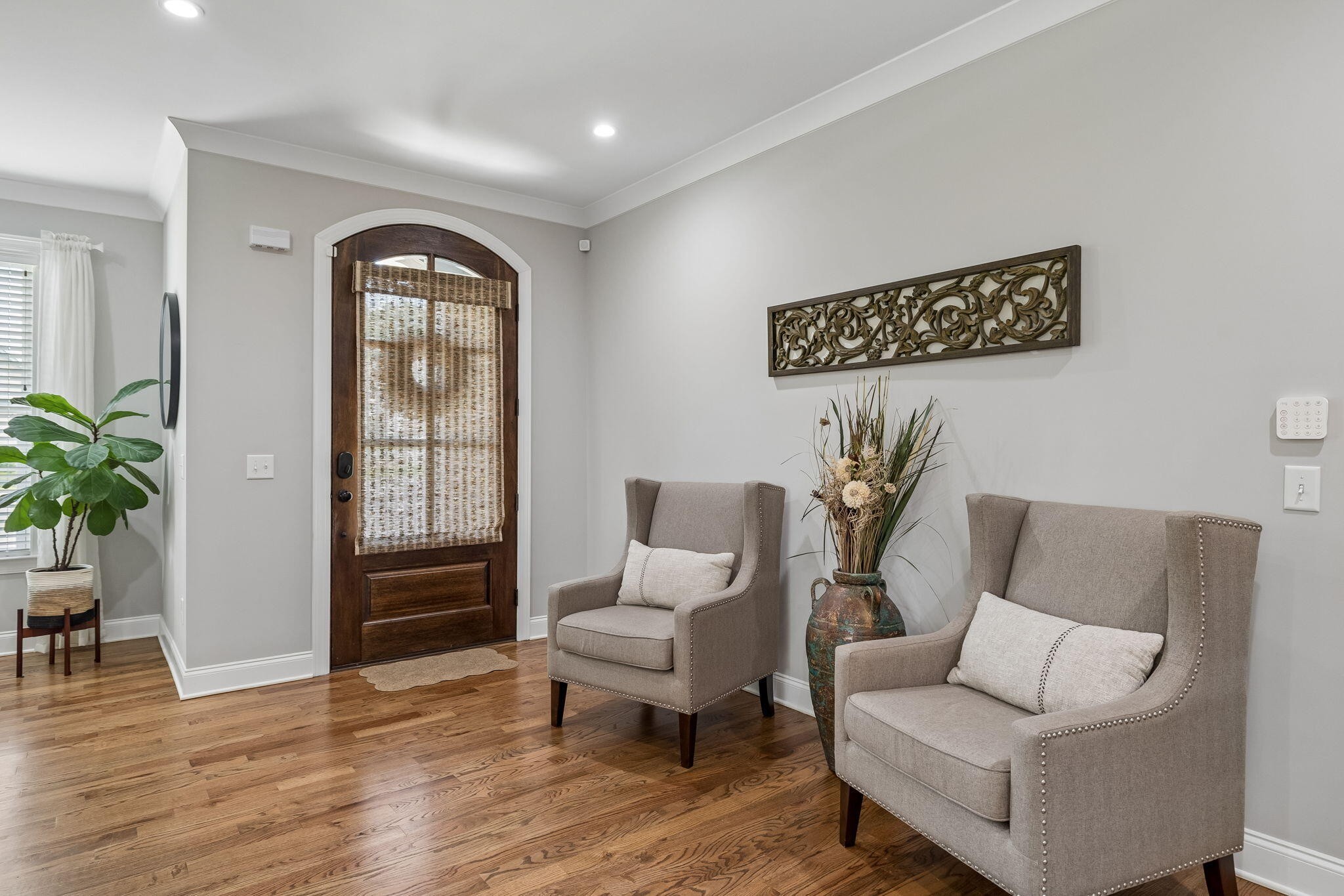 2809 Ashwood Drive
