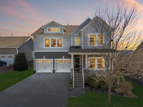 8056 Warren Dr Nolensville TN 37135