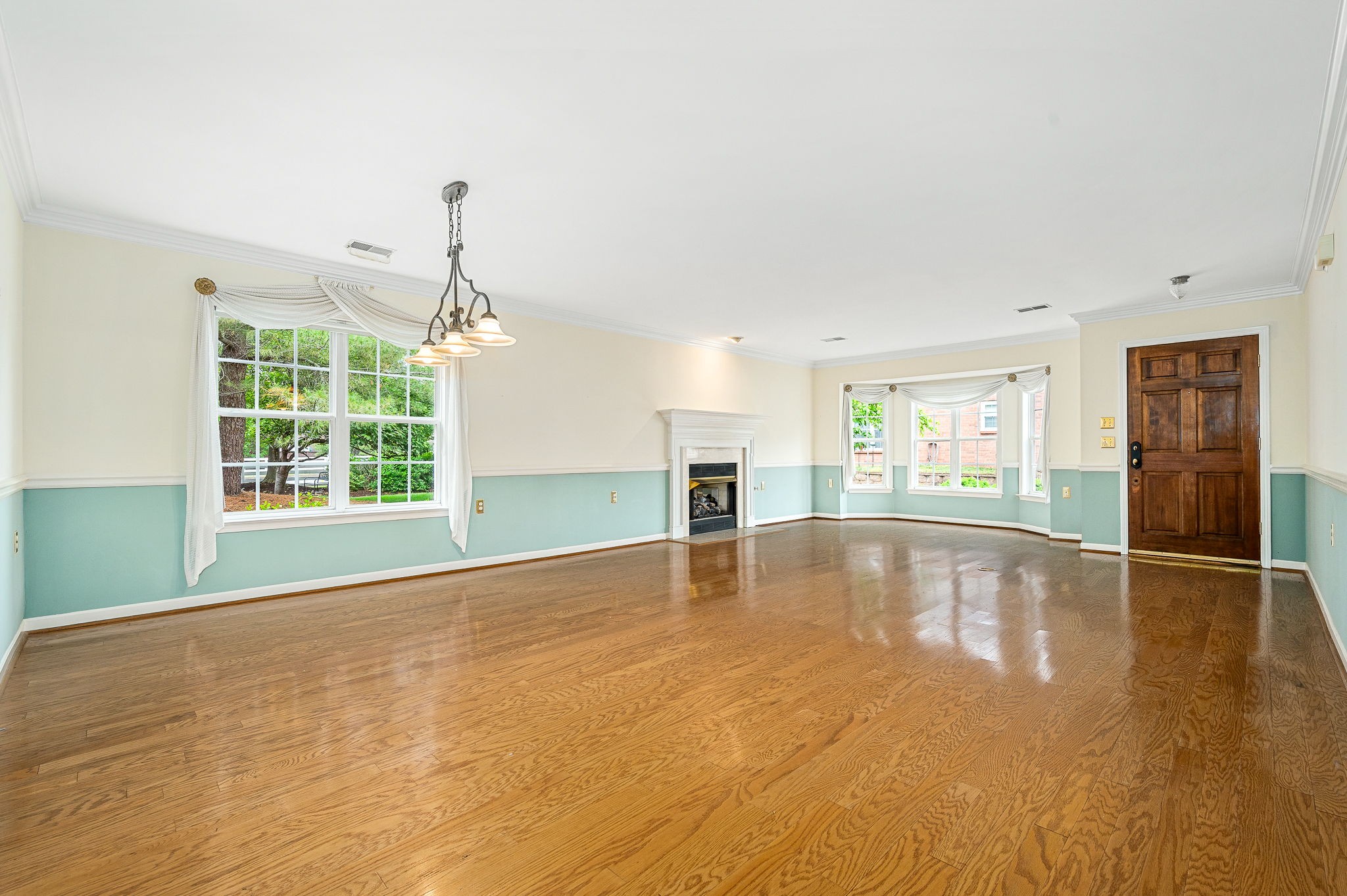 129 Alton Park Ln
