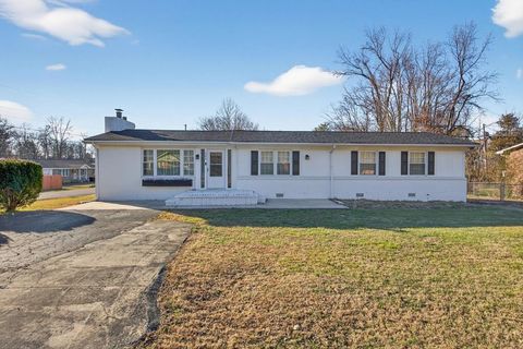 385 Campbell Dr Cookeville TN 38501