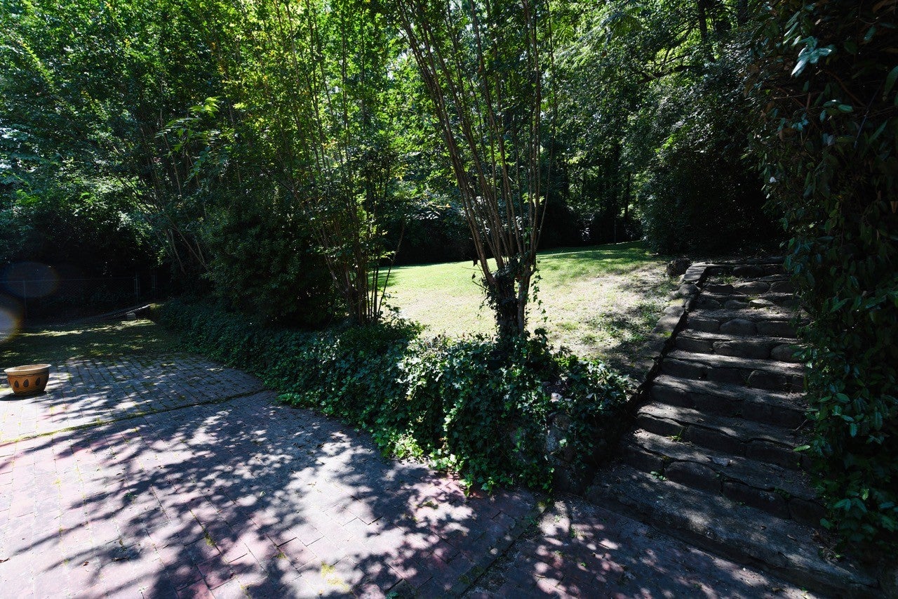 3227 Haywood Ave
