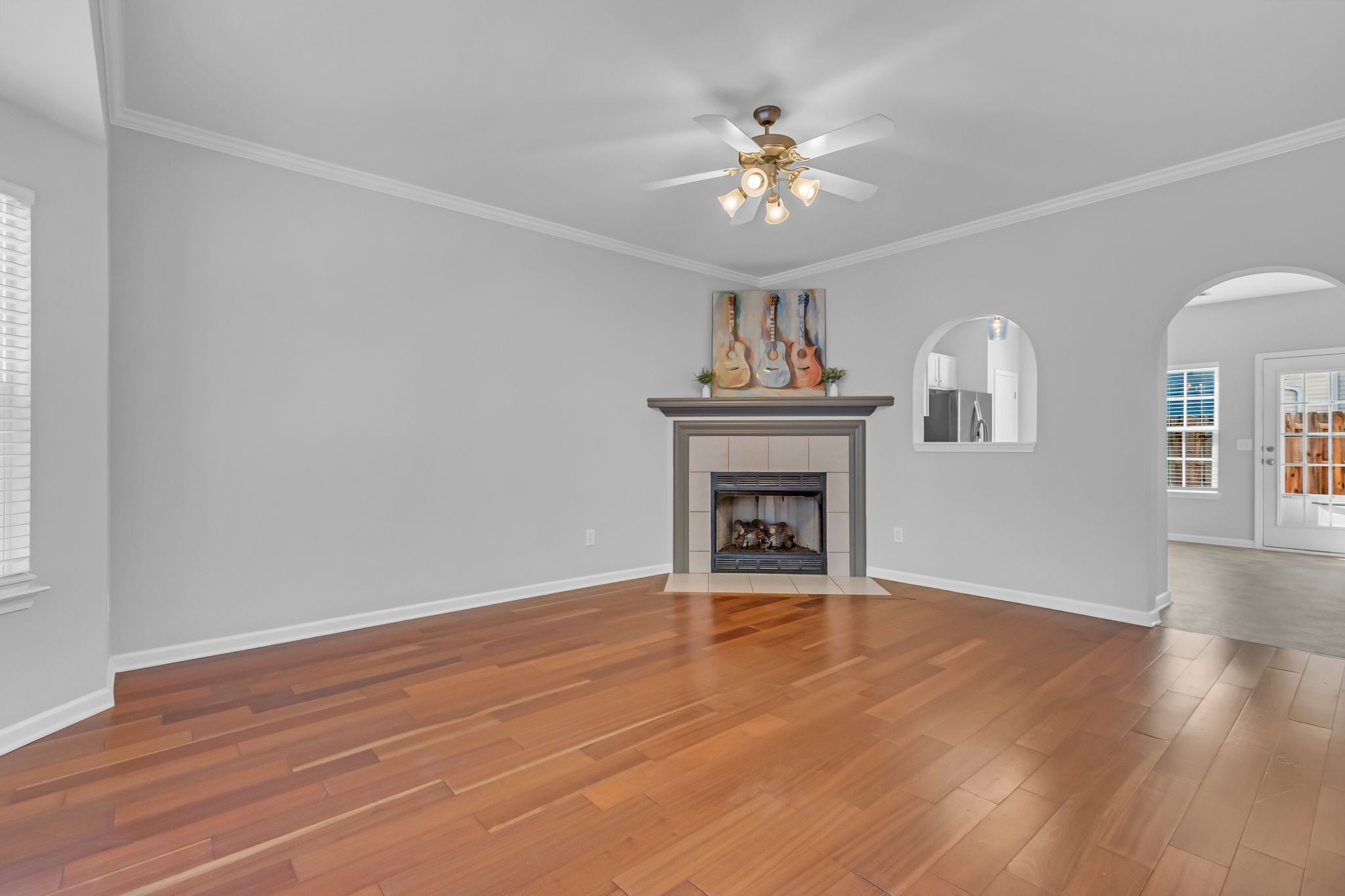 1101 Downs Blvd 160