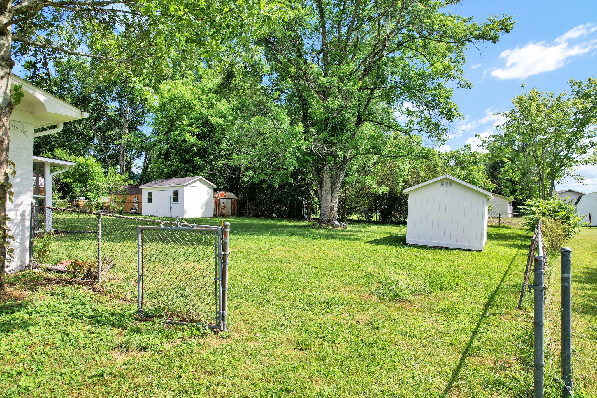 2065 Ann Lane NW
