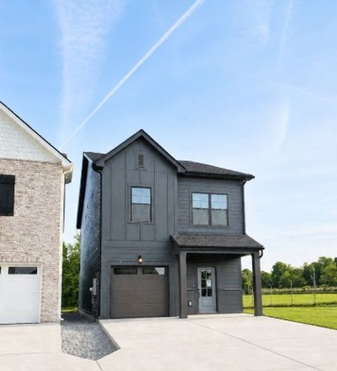561 Twyla Dr Lebanon TN 37087