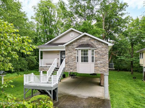 2032 Slippery Rock Circle Sevierville TN 37862