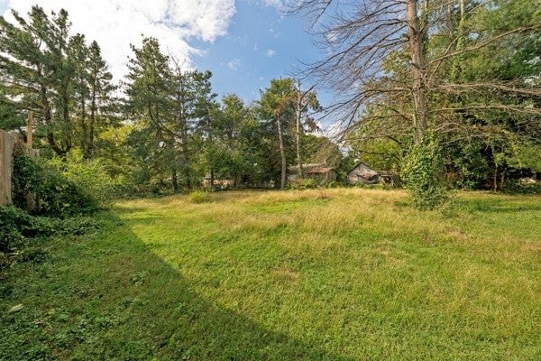 204 Scalf Dr