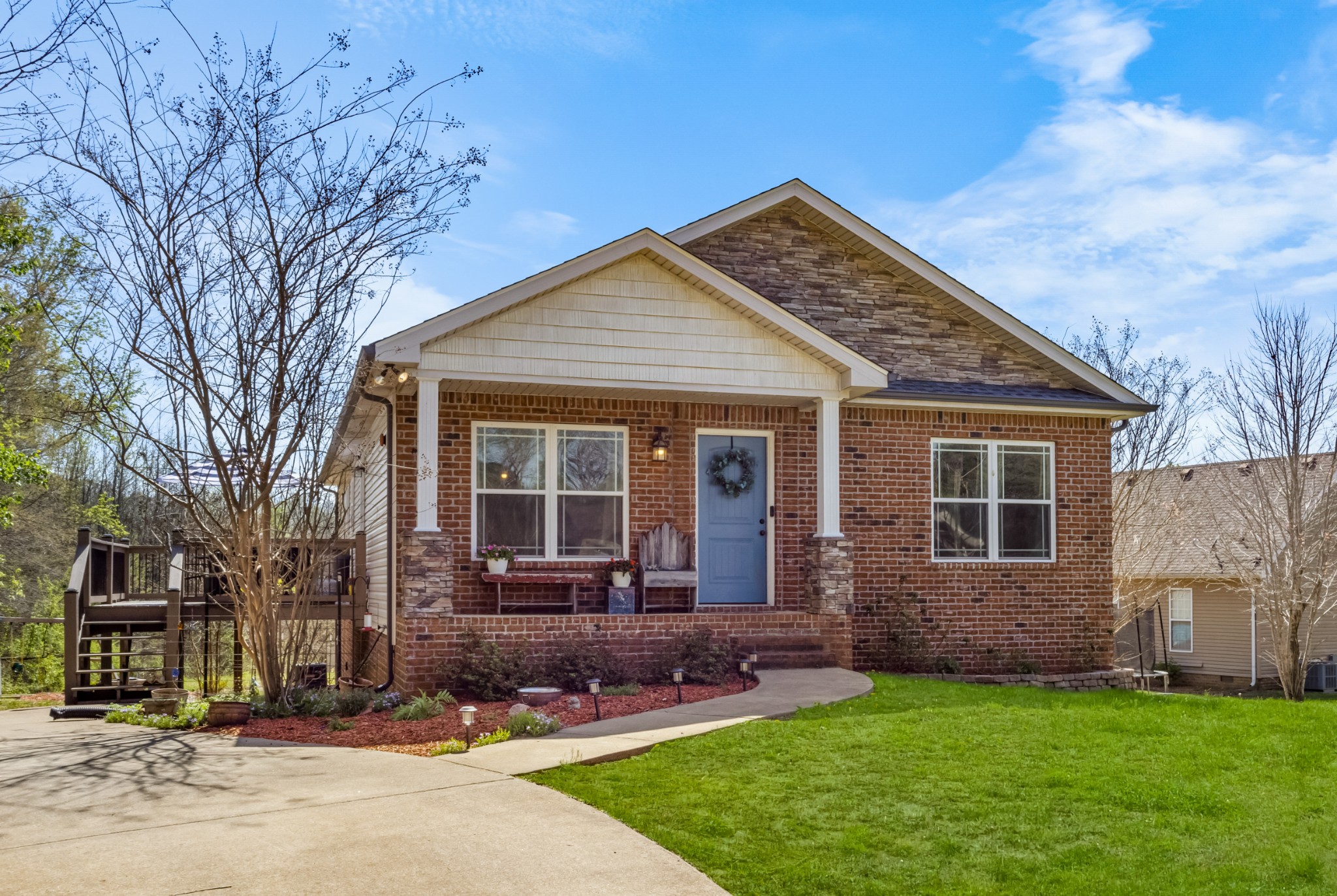 140 Pocono Dr