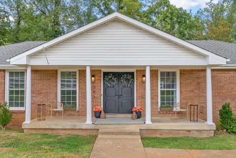 251 Porters Bluff Rd Clarksville TN 37040