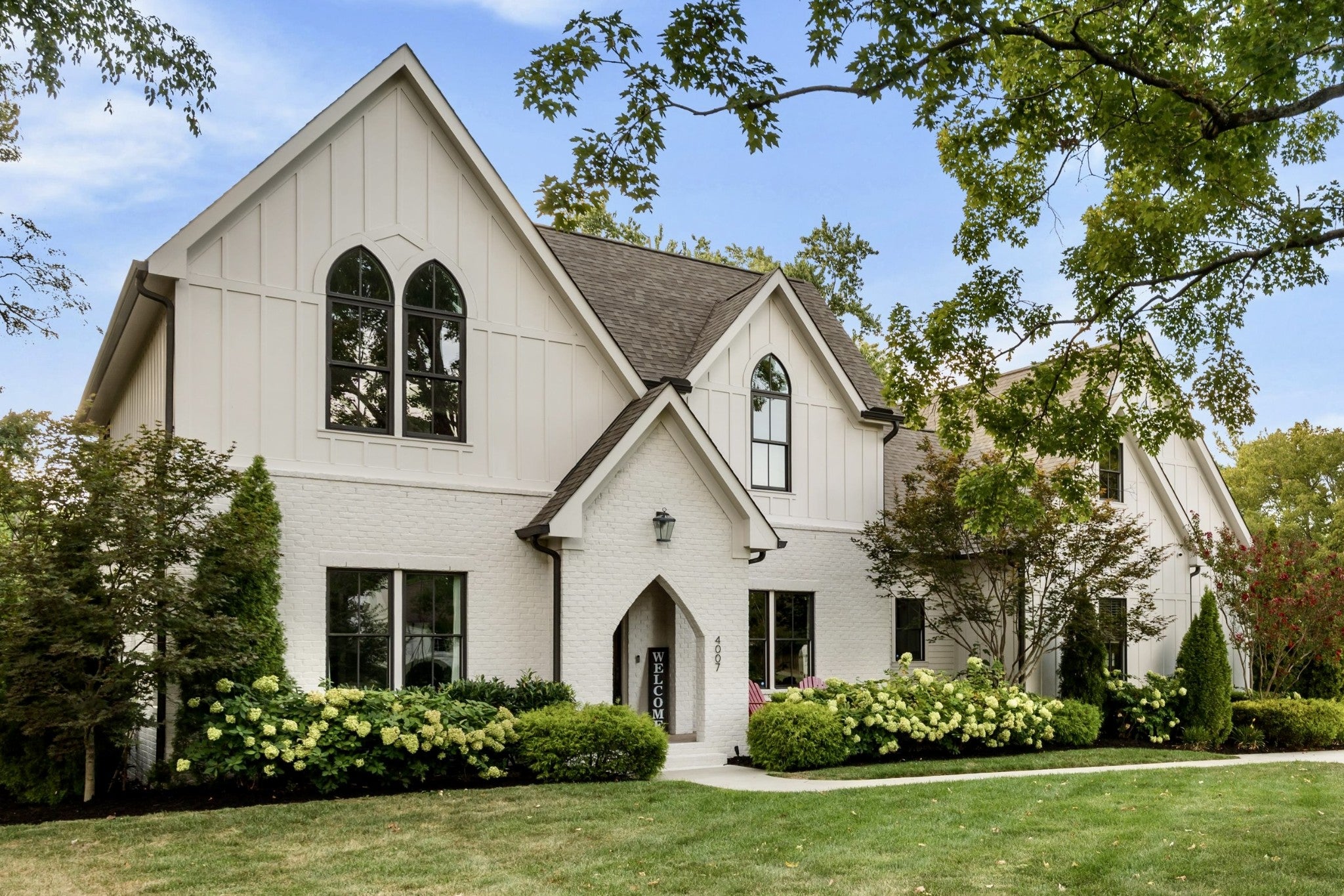 5-bed listing at 4007 Outer Dr, Nashville