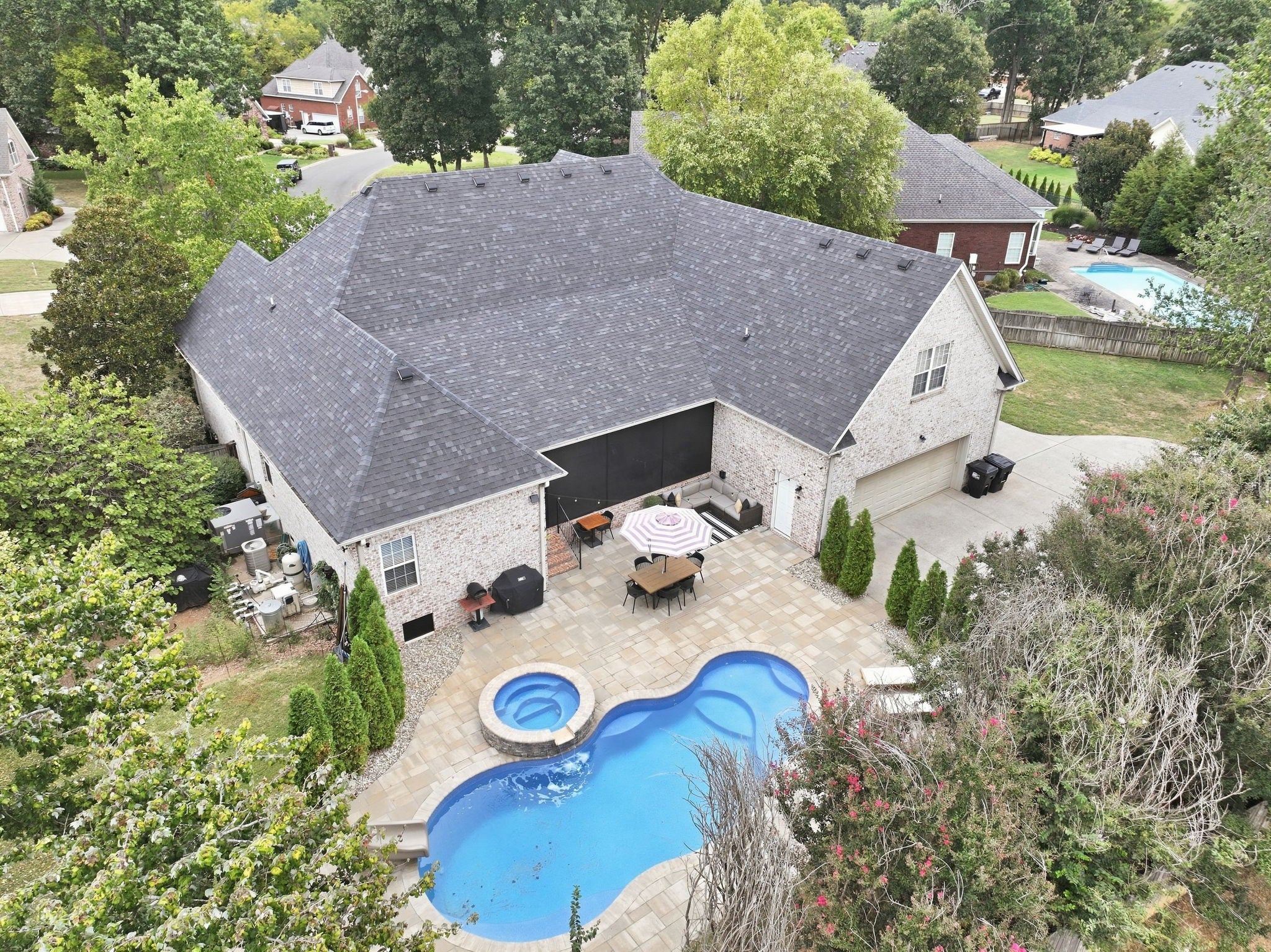 1904 Baskinbrook Ct