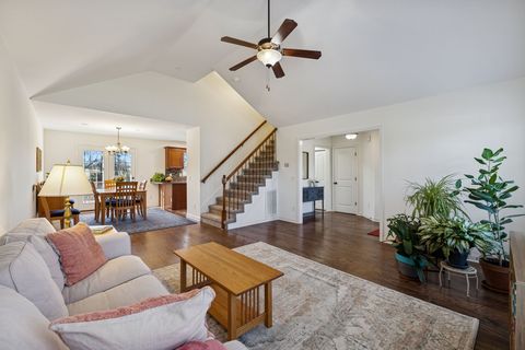 1274 Everwood Dr Ashland City TN 37015