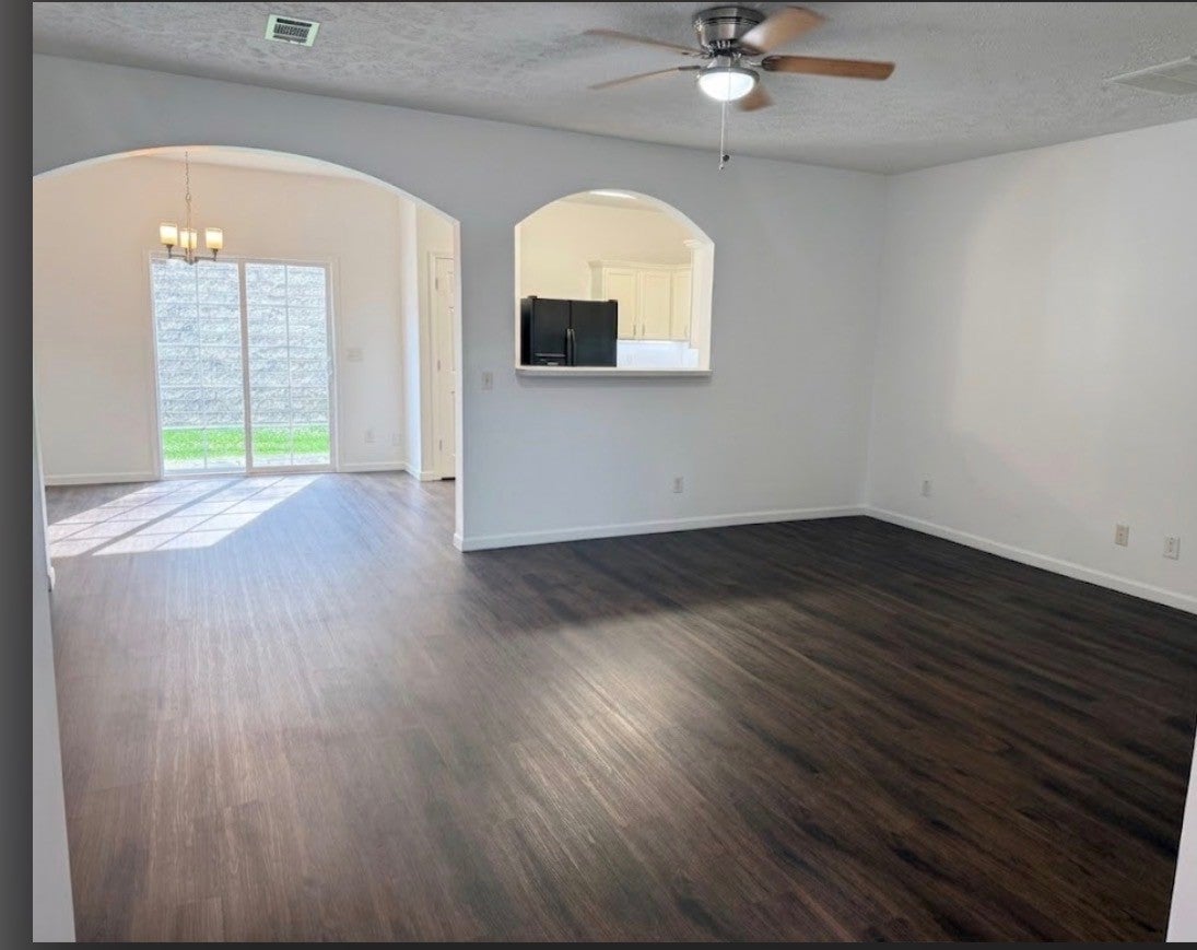 8515 Calistoga Way