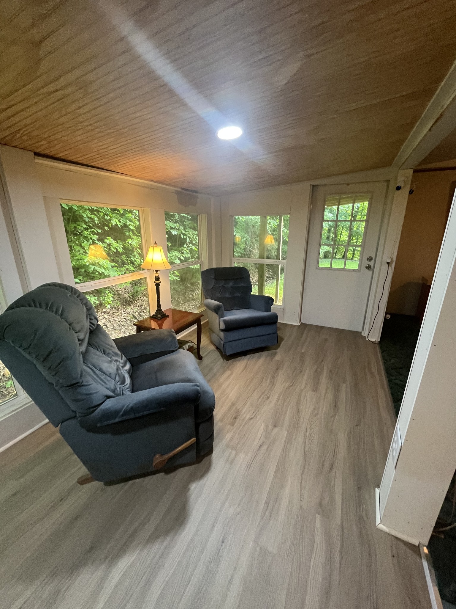 142 Oak Park Dr