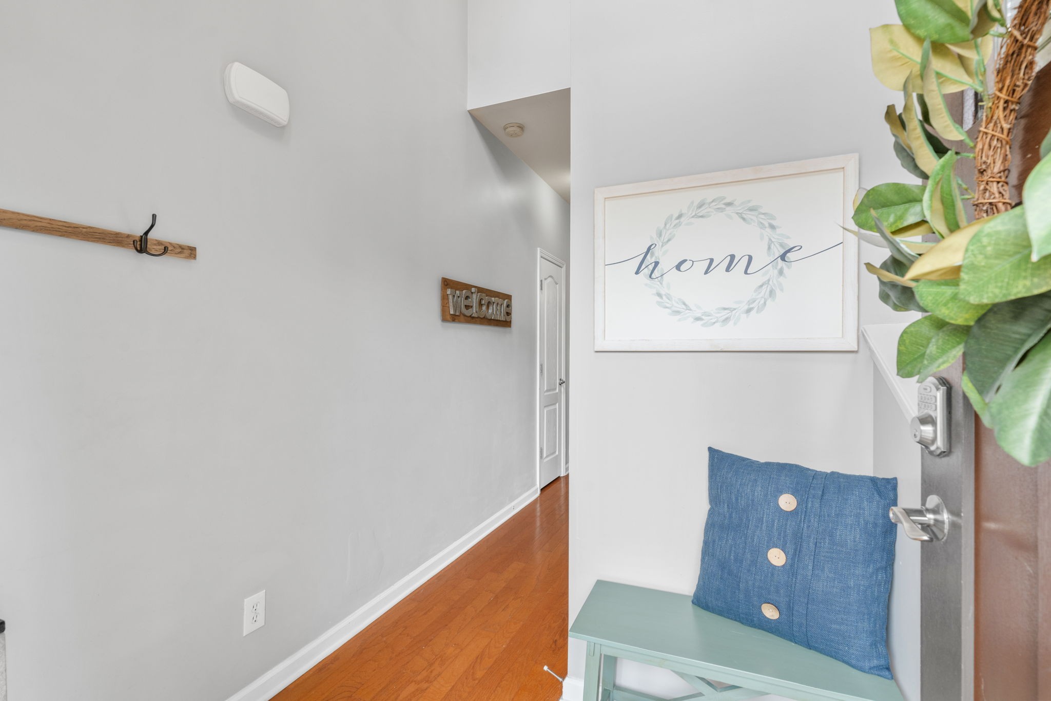 3064 Whitland Crossing Dr