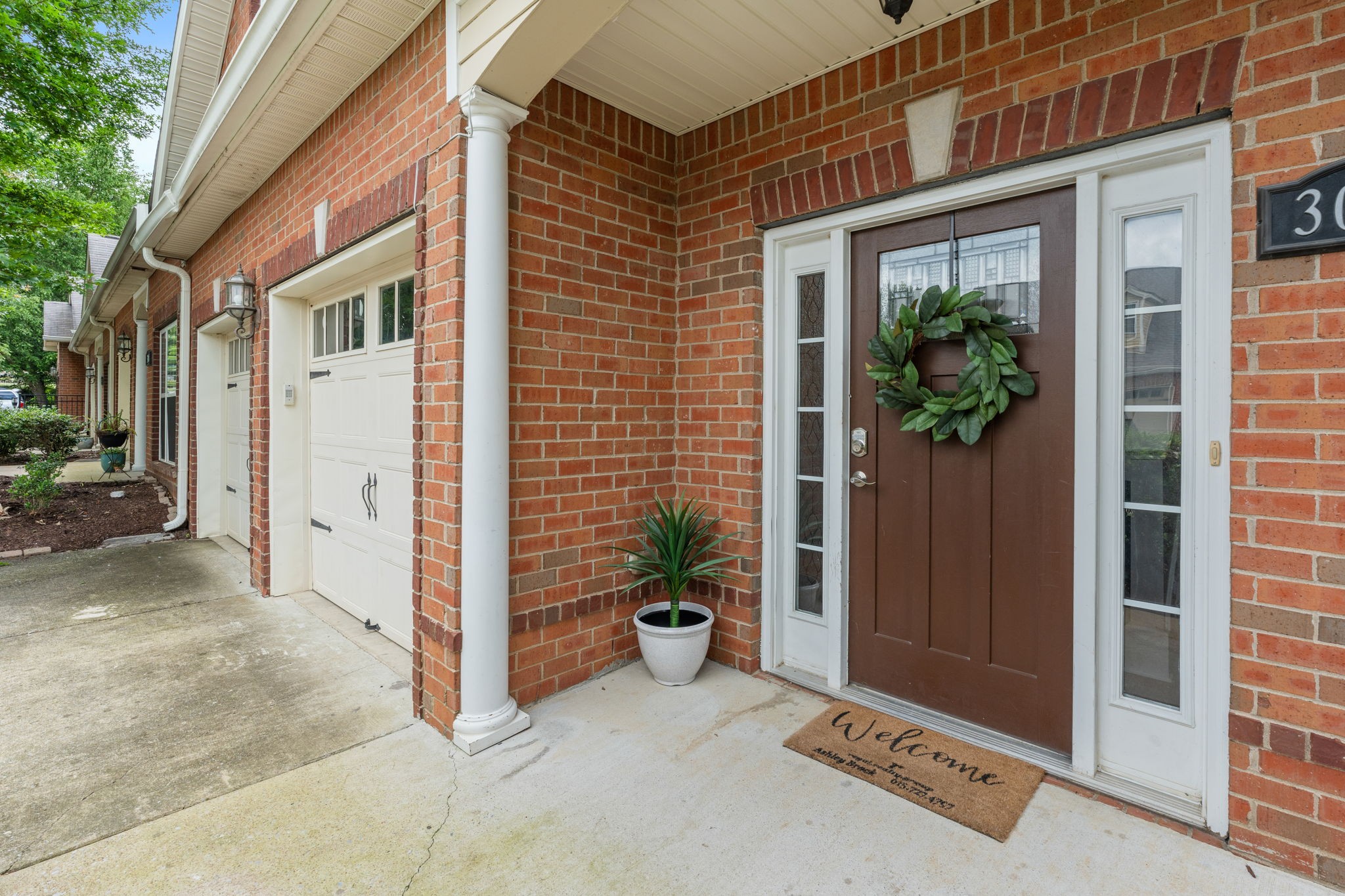 3064 Whitland Crossing Dr