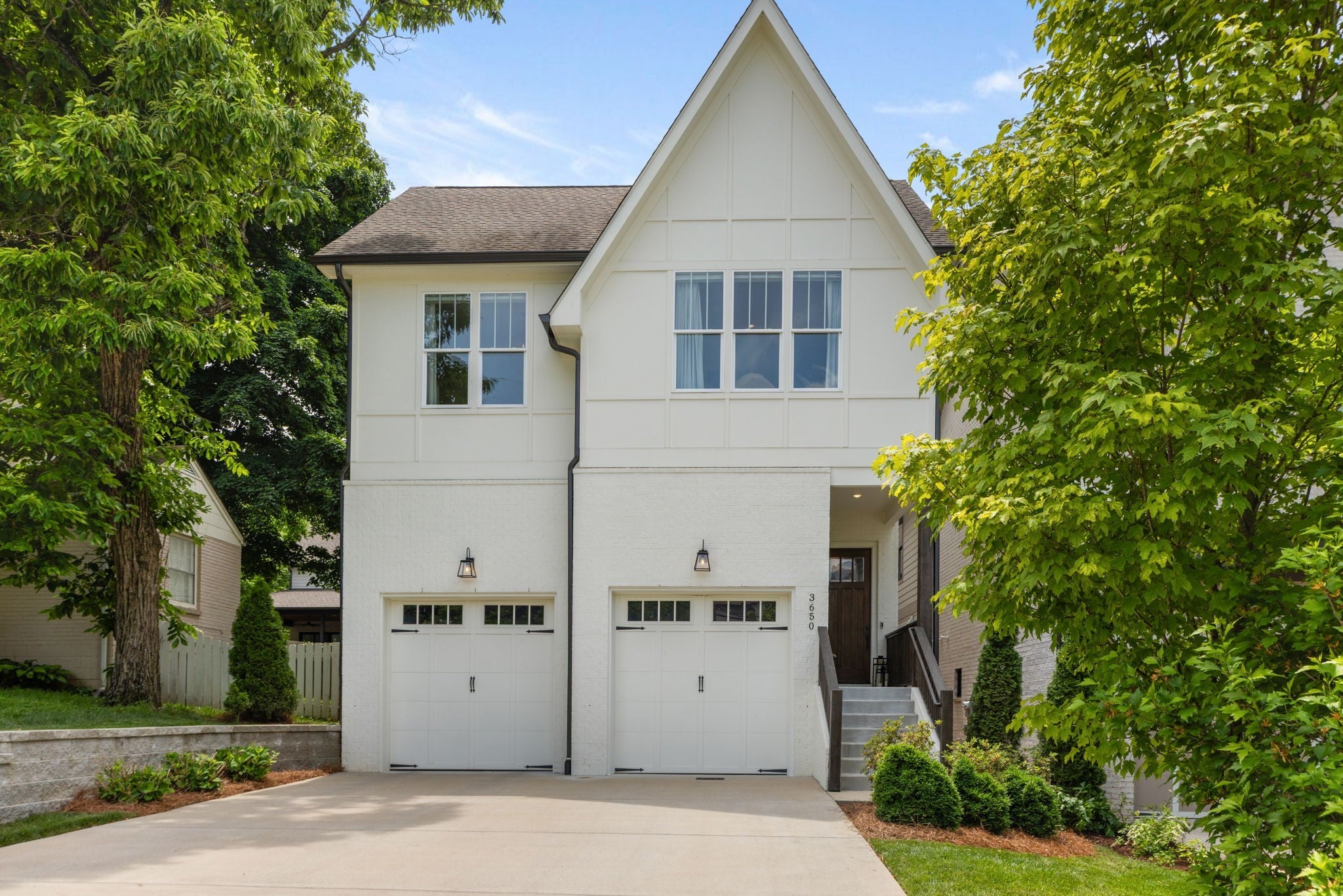 3650 Mayflower Pl, Nashville TN 37204 4-bed home, photo 2 of 59