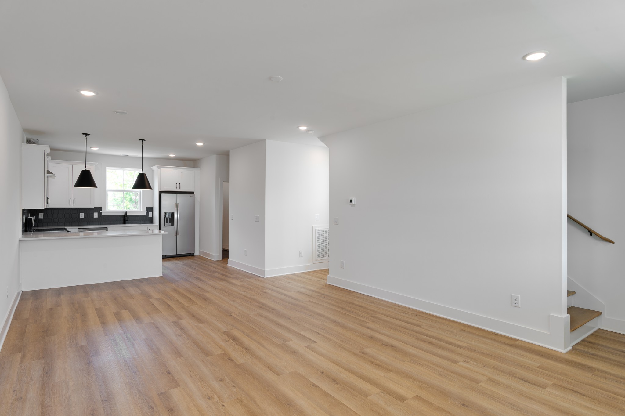3348 Conviser Dr