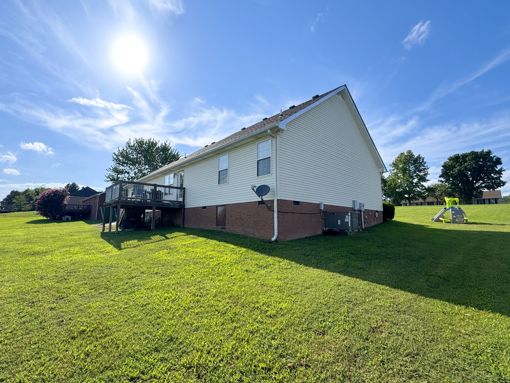 185 Ridgecrest Rd