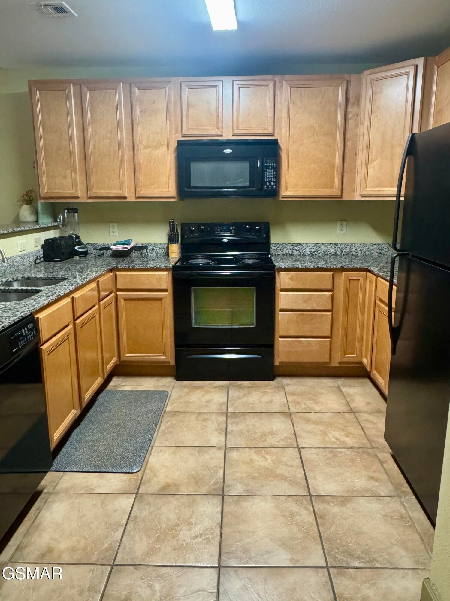 124 Plaza Drive 2306