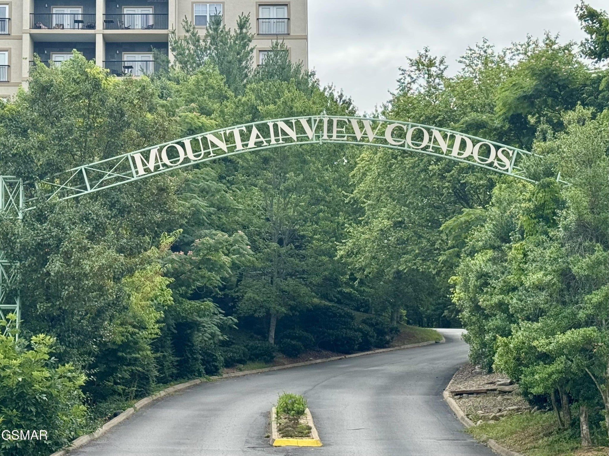 124 Plaza Drive 2306